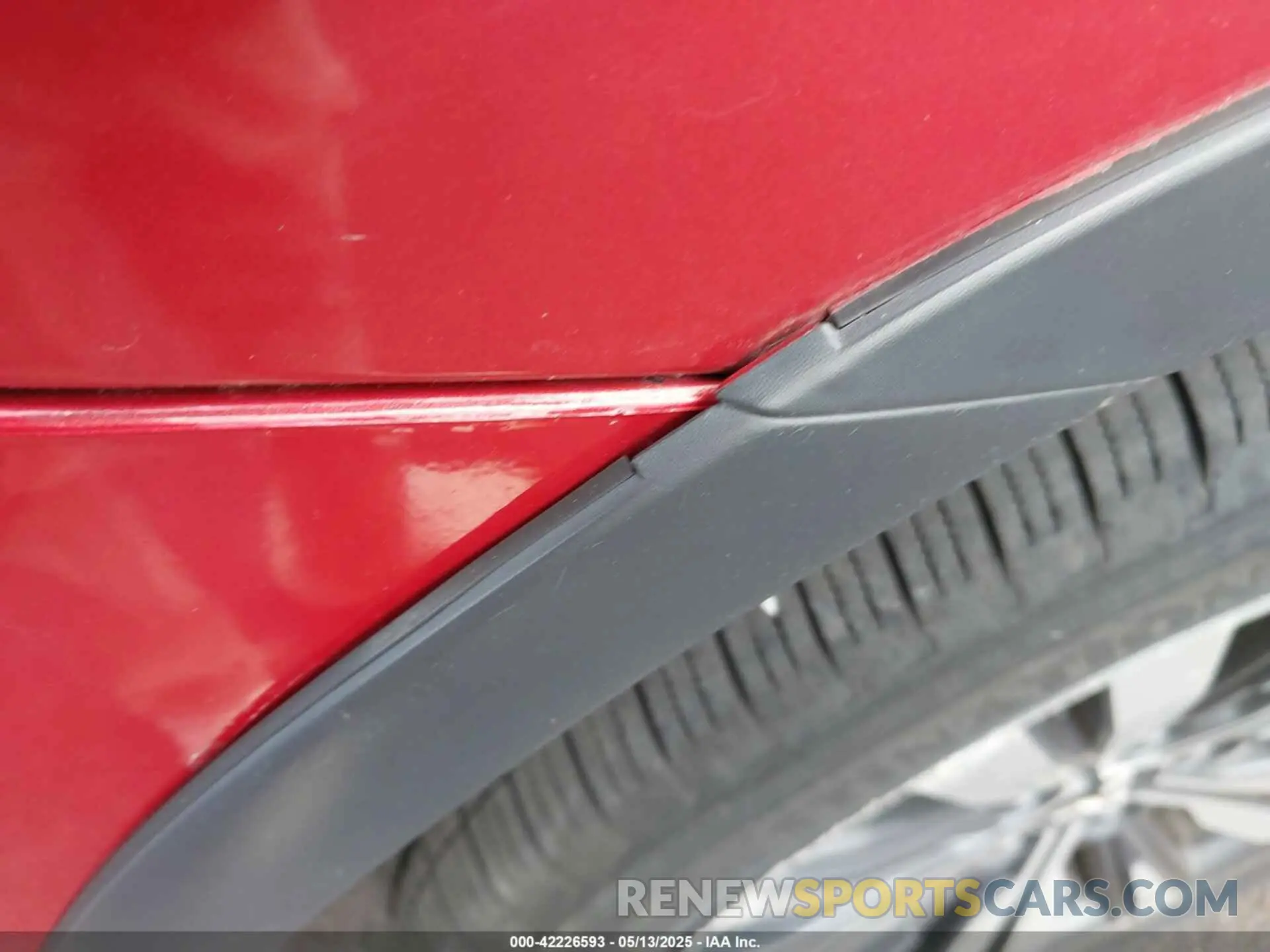 19 Photograph of a damaged car JA4AD3A3XKZ028254 MITSUBISHI OUTLANDER 2019