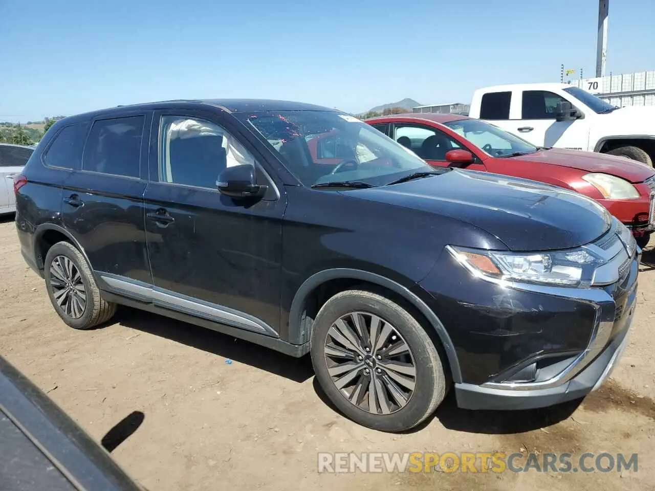 4 Фотография поврежденного автомобиля JA4AD3A3XKZ043269 MITSUBISHI OUTLANDER 2019