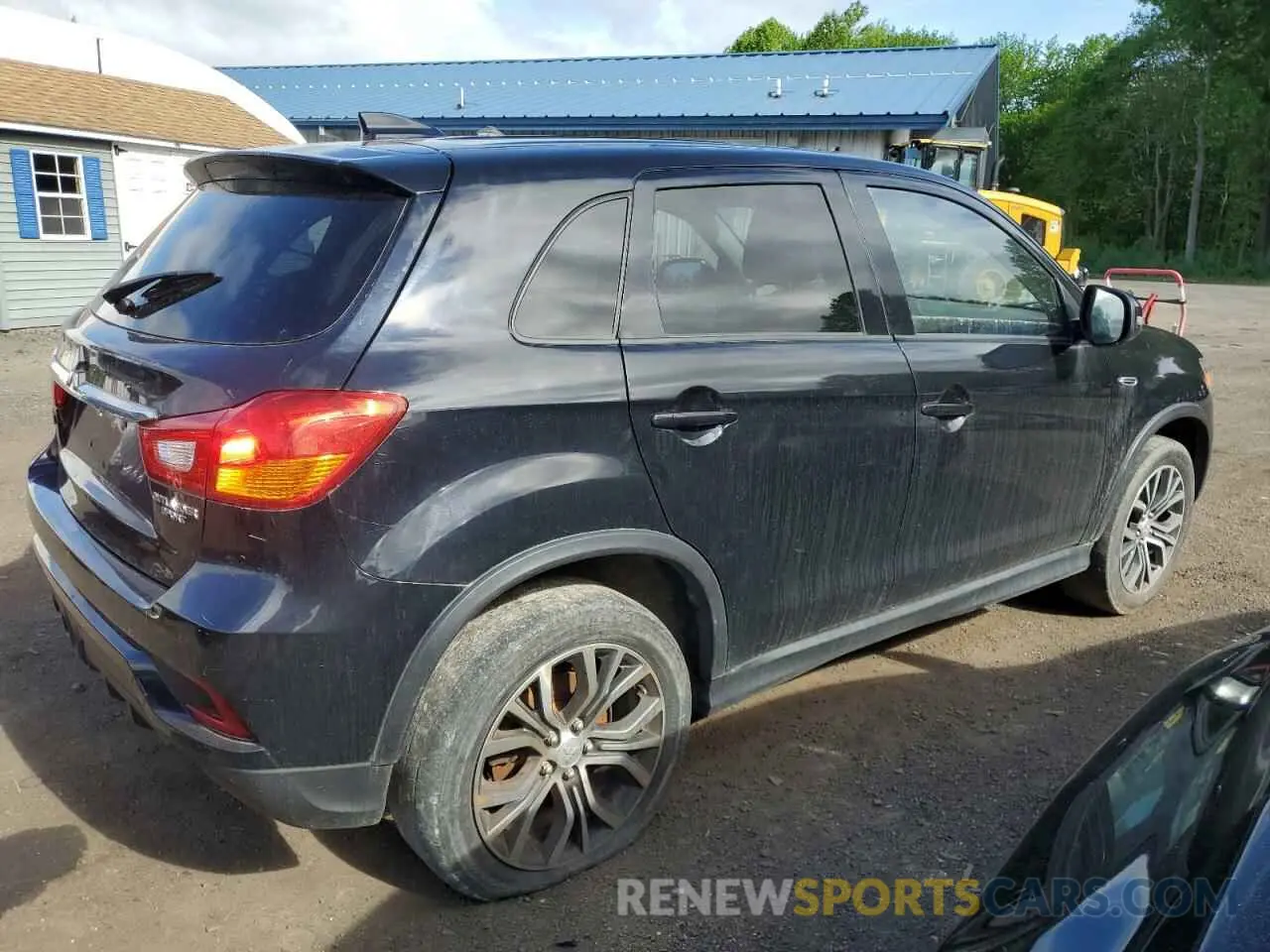 3 Фотография поврежденного автомобиля JA4AP3AU0KU033850 MITSUBISHI OUTLANDER 2019