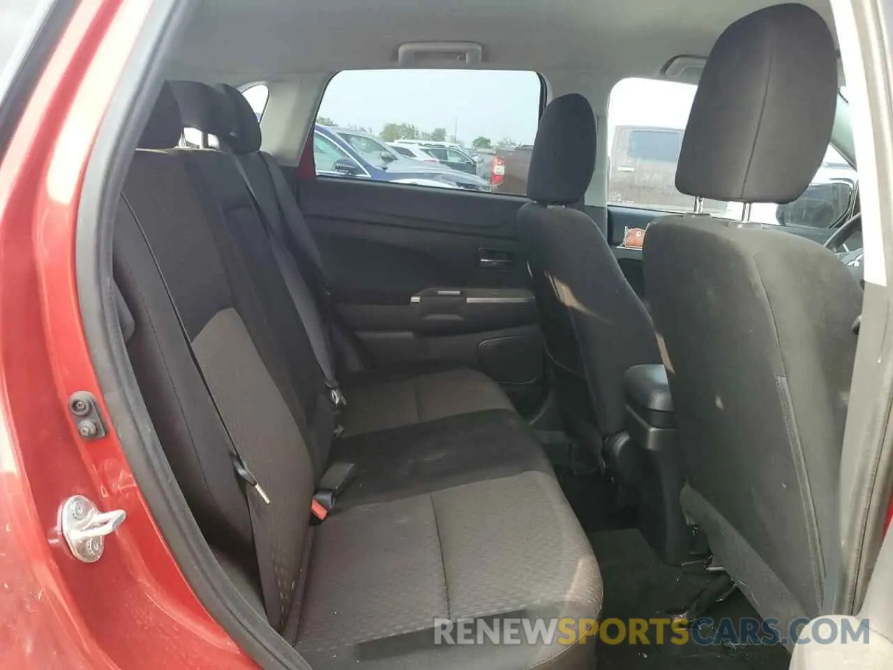 11 Фотография поврежденного автомобиля JA4AP3AU1KU009167 MITSUBISHI OUTLANDER 2019