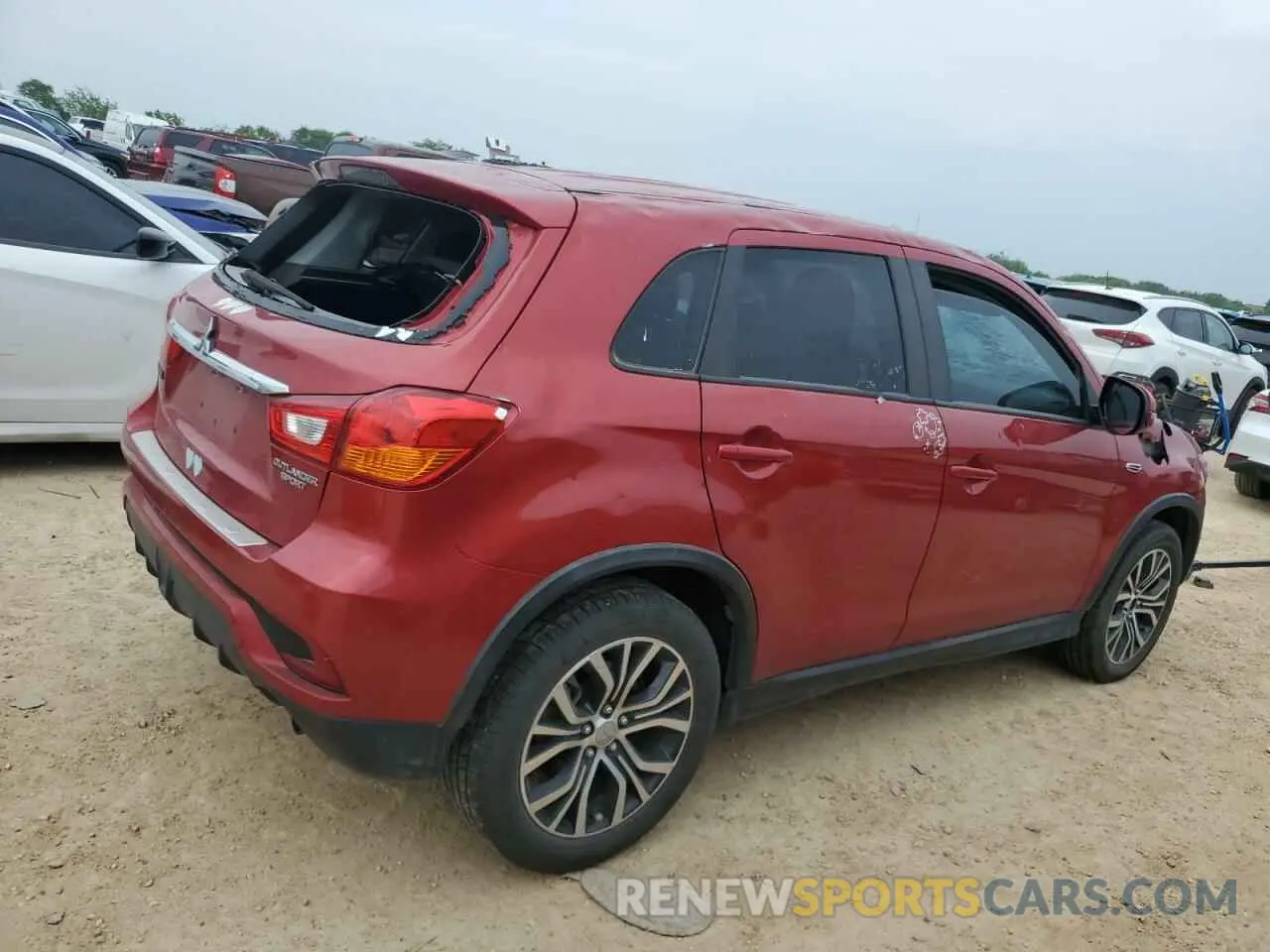 3 Фотография поврежденного автомобиля JA4AP3AU1KU009167 MITSUBISHI OUTLANDER 2019