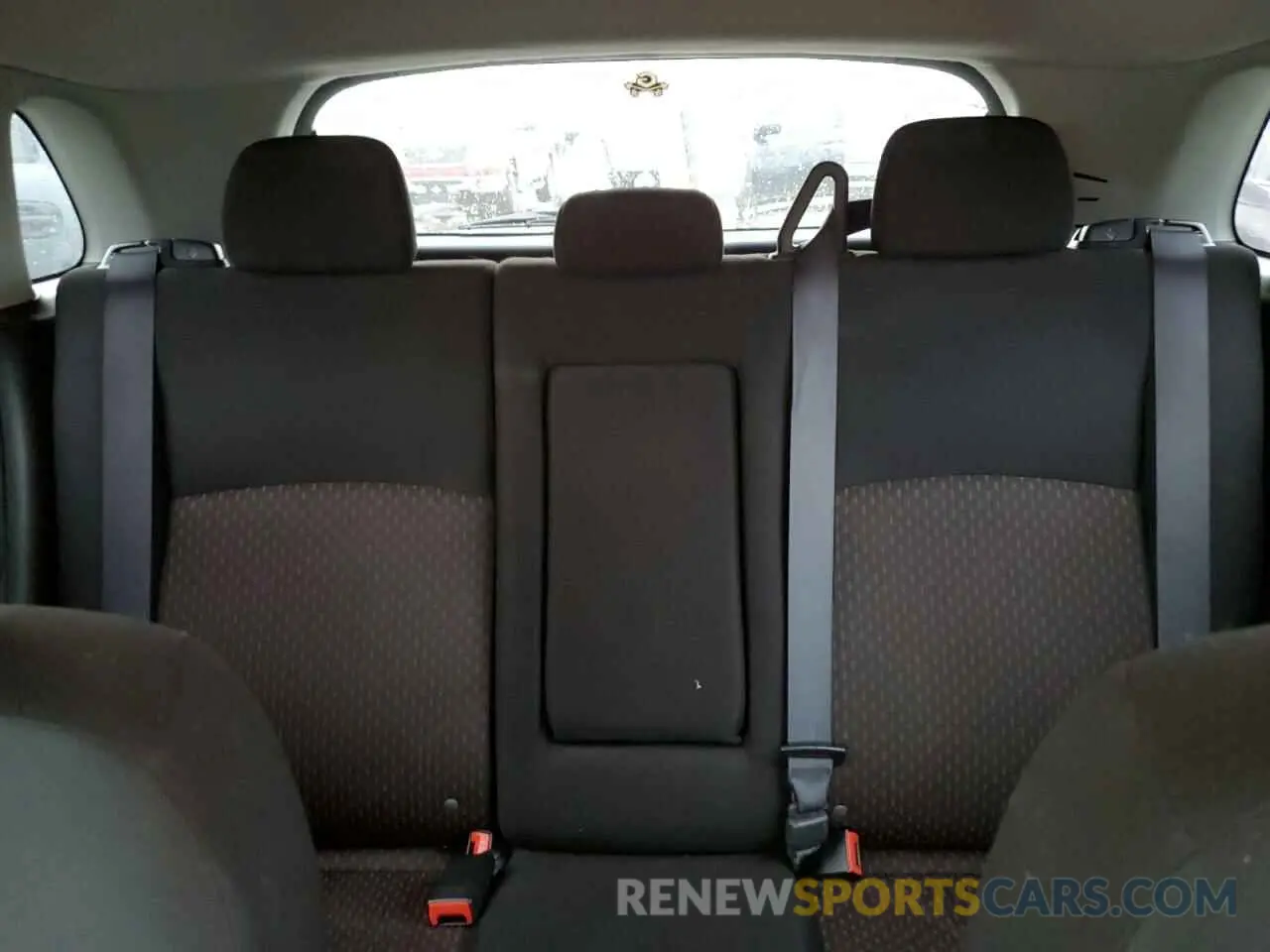 10 Фотография поврежденного автомобиля JA4AP3AU1KU028592 MITSUBISHI OUTLANDER 2019
