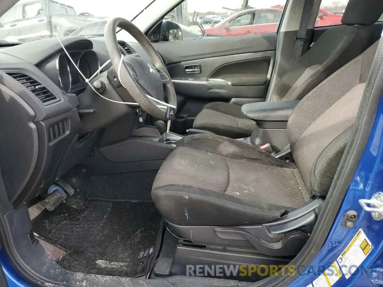 7 Фотография поврежденного автомобиля JA4AP3AU1KU030729 MITSUBISHI OUTLANDER 2019