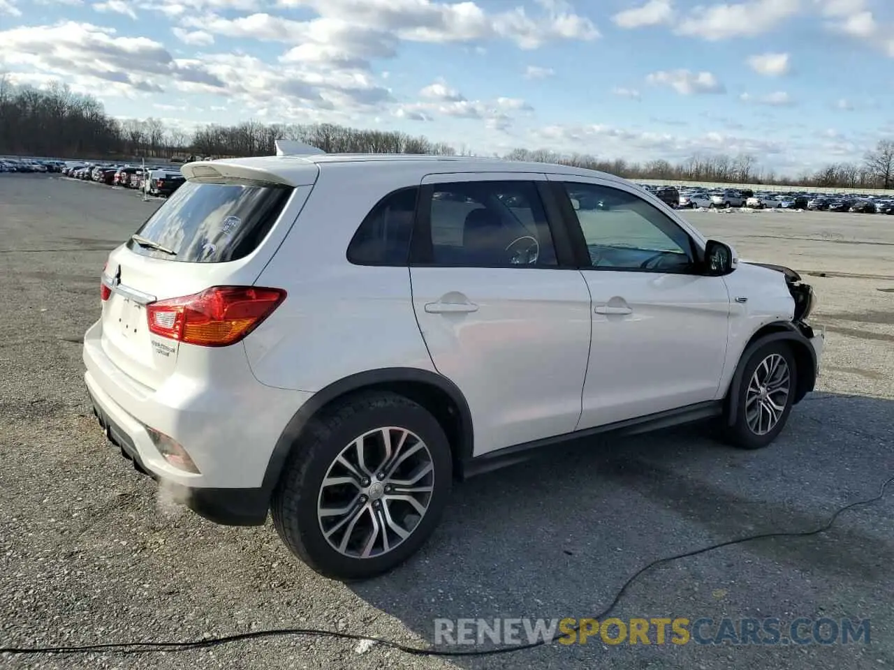3 Фотография поврежденного автомобиля JA4AP3AU3KU023538 MITSUBISHI OUTLANDER 2019