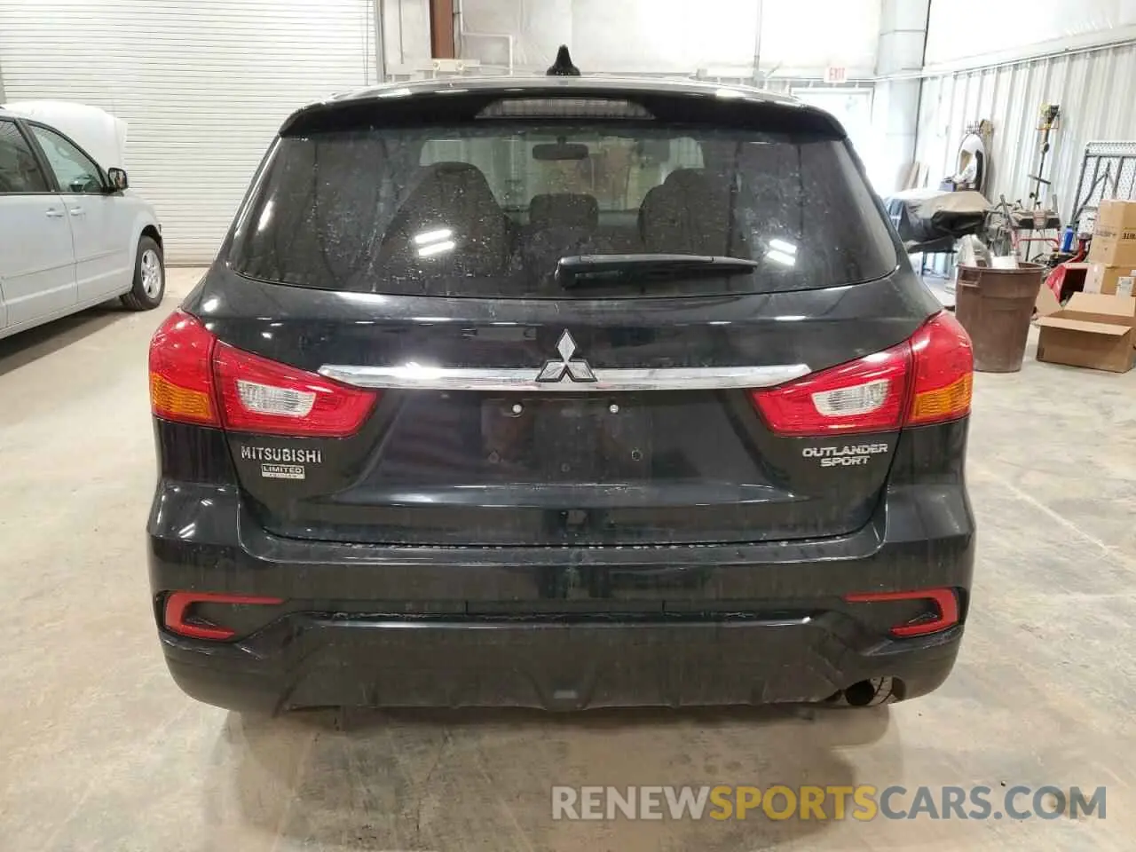 6 Фотография поврежденного автомобиля JA4AP3AU6KU029088 MITSUBISHI OUTLANDER 2019