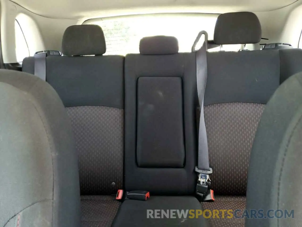 10 Фотография поврежденного автомобиля JA4AP3AU7KU006760 MITSUBISHI OUTLANDER 2019