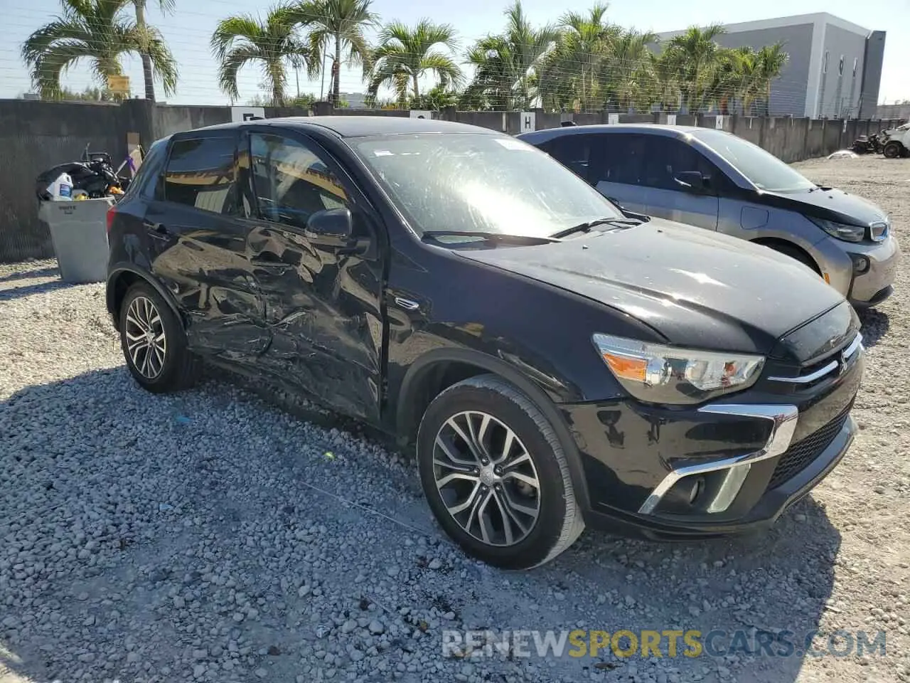 4 Фотография поврежденного автомобиля JA4AP4AU2KU027442 MITSUBISHI OUTLANDER 2019