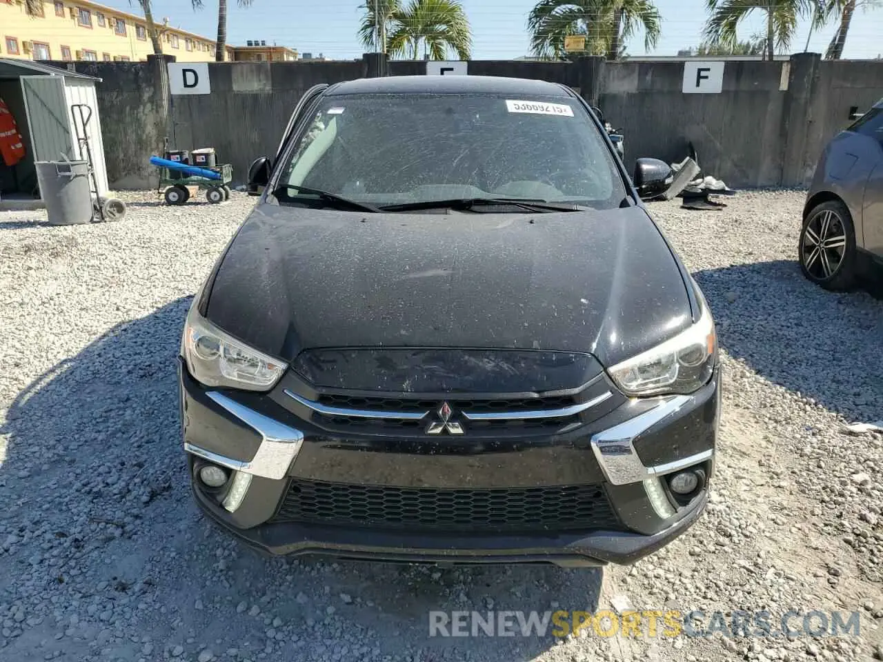5 Фотография поврежденного автомобиля JA4AP4AU2KU027442 MITSUBISHI OUTLANDER 2019