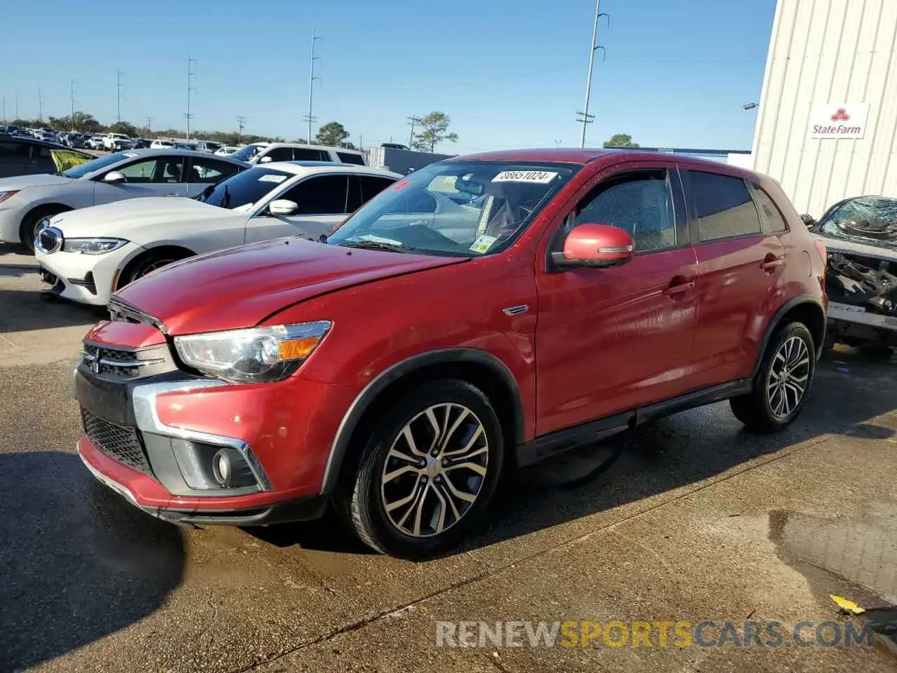 1 Photograph of a damaged car JA4AP4AU6KU013740 MITSUBISHI OUTLANDER 2019