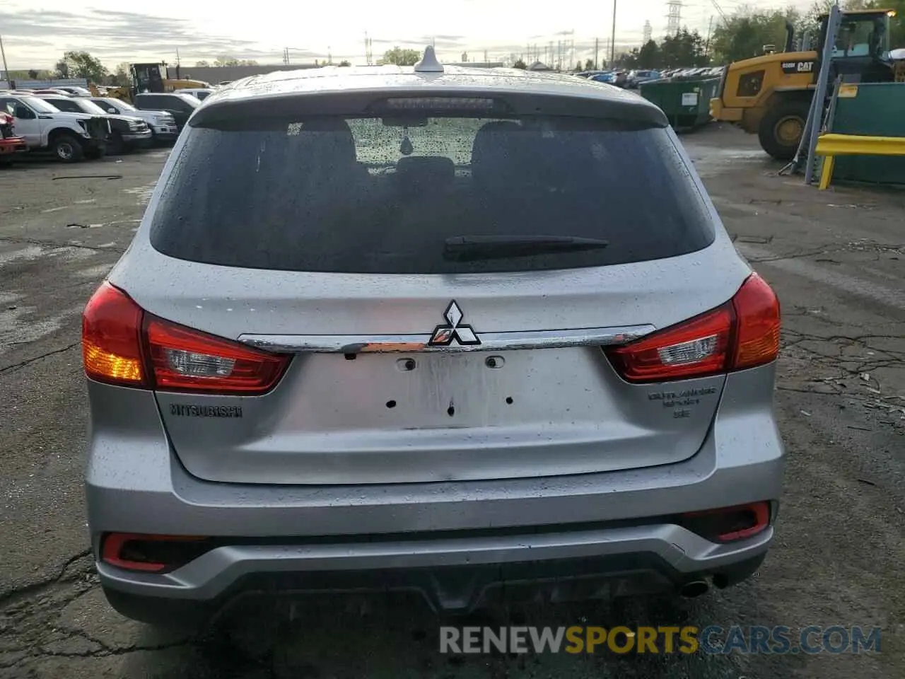 6 Photograph of a damaged car JA4AP4AU7KU019028 MITSUBISHI OUTLANDER 2019