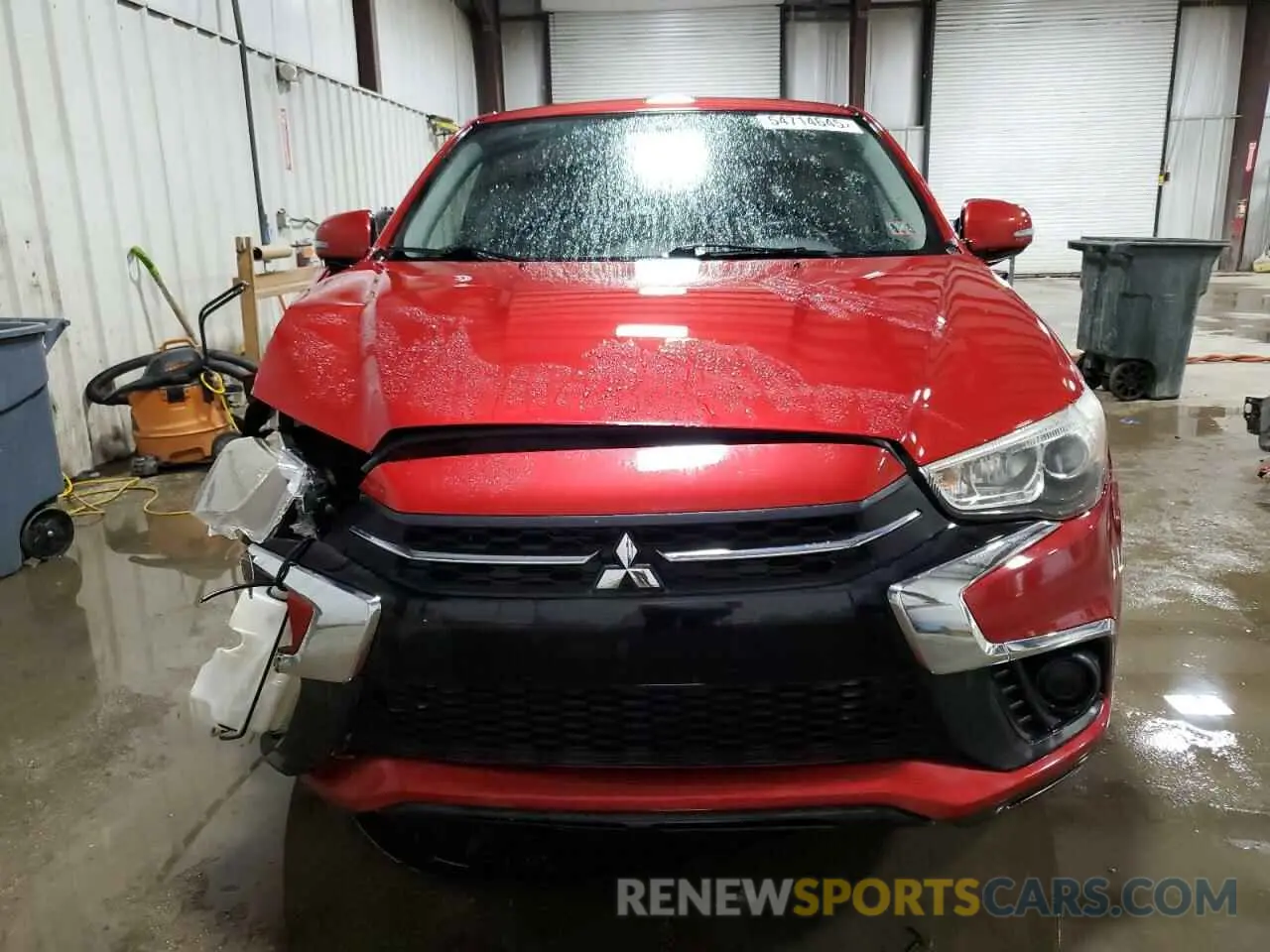 5 Photograph of a damaged car JA4AR3AU2KU015036 MITSUBISHI OUTLANDER 2019