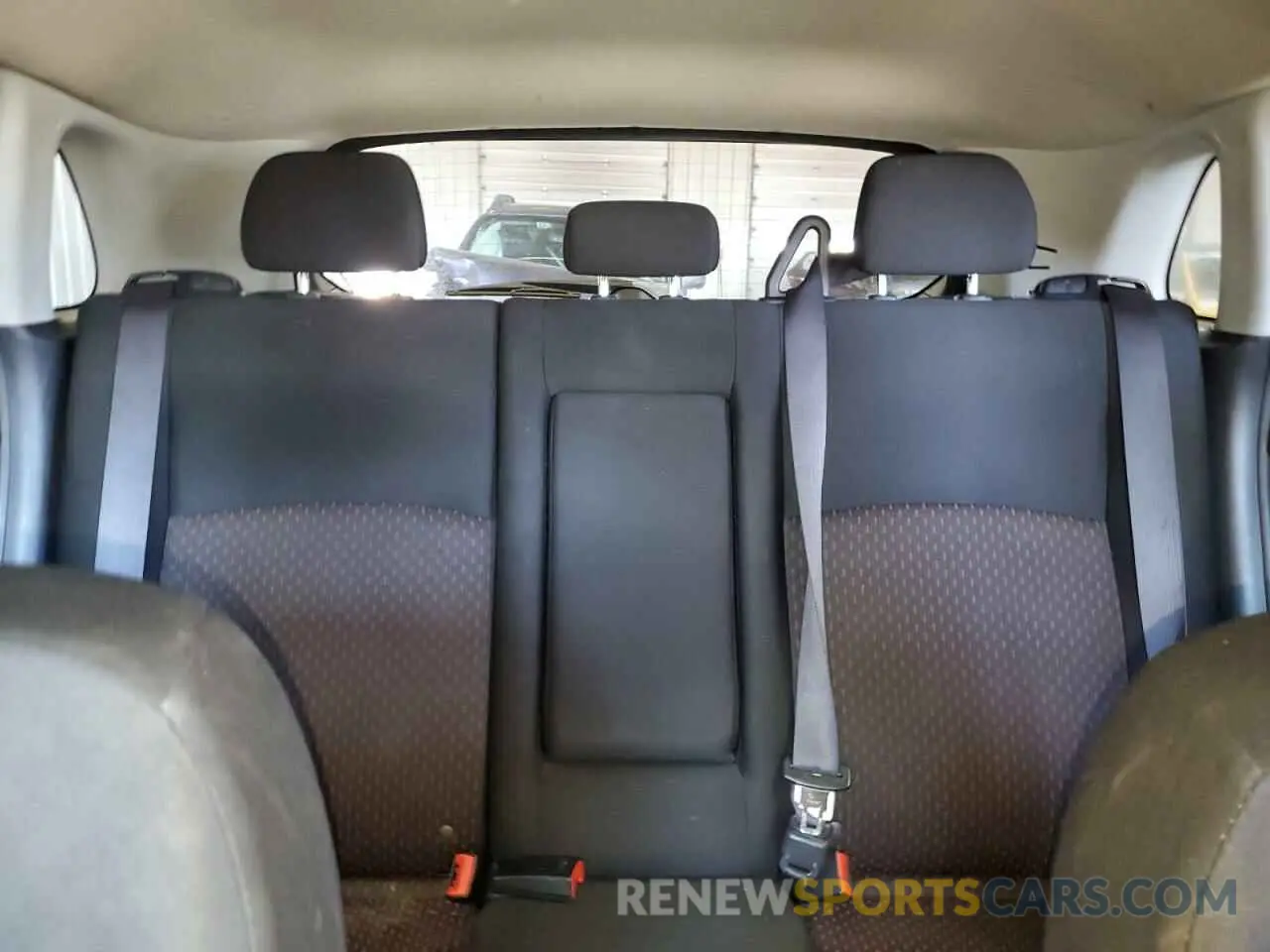 10 Фотография поврежденного автомобиля JA4AR3AU6KU005531 MITSUBISHI OUTLANDER 2019