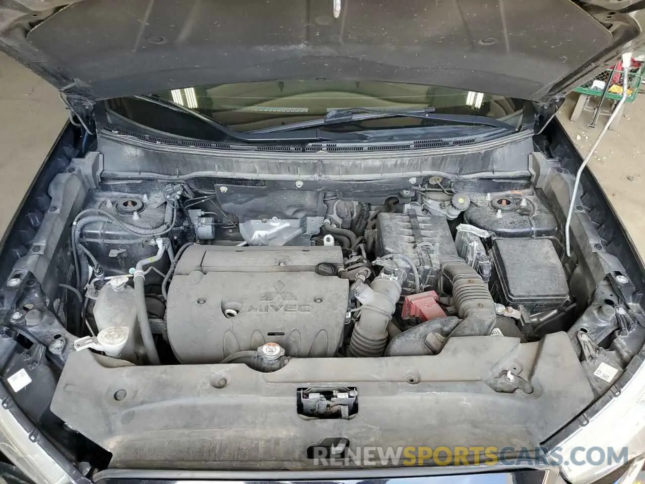 12 Фотография поврежденного автомобиля JA4AR3AU6KU005531 MITSUBISHI OUTLANDER 2019