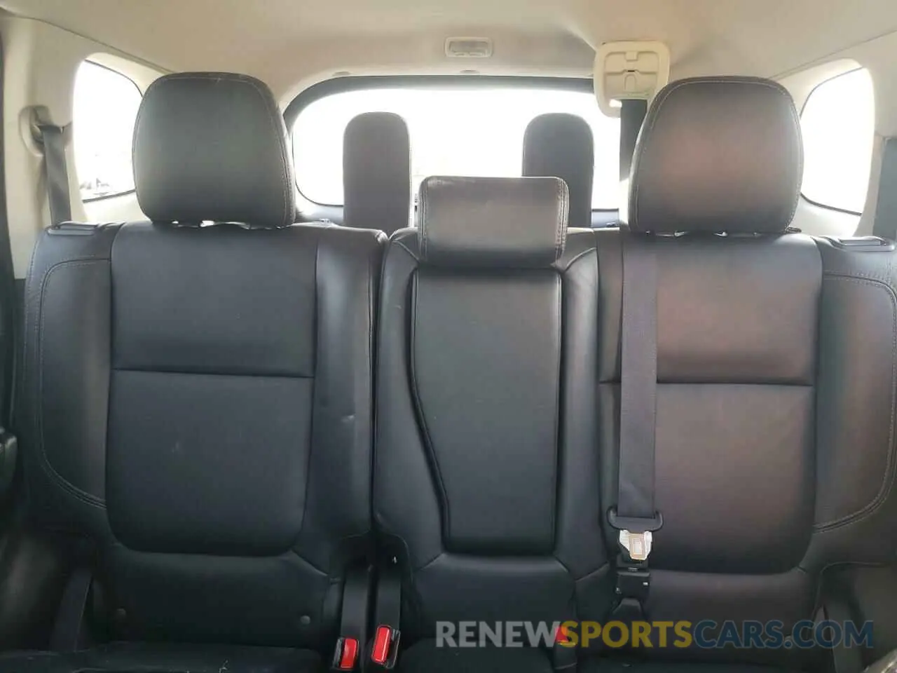 10 Фотография поврежденного автомобиля JA4AZ3A30KJ001063 MITSUBISHI OUTLANDER 2019