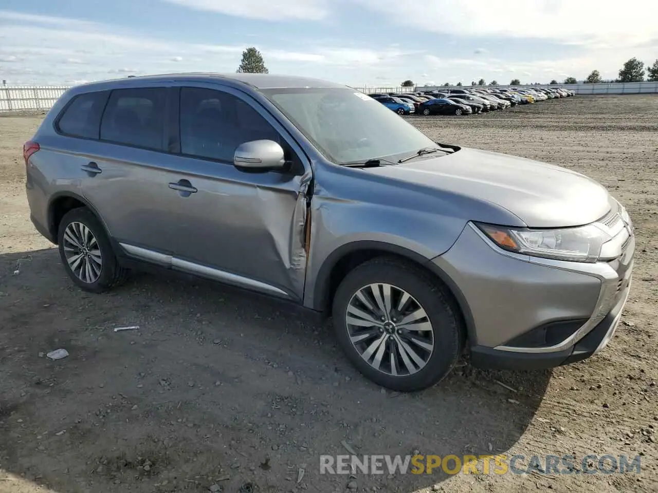 4 Фотография поврежденного автомобиля JA4AZ3A30KZ046876 MITSUBISHI OUTLANDER 2019