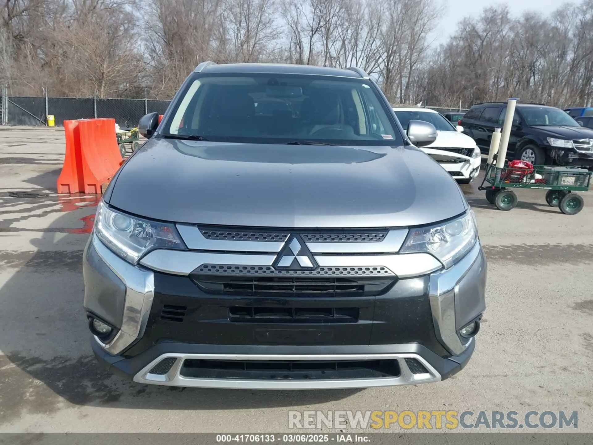 13 Photograph of a damaged car JA4AZ3A31KZ024370 MITSUBISHI OUTLANDER 2019