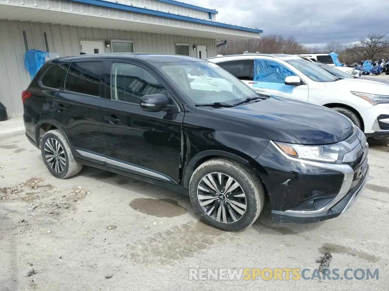 4 Фотография поврежденного автомобиля JA4AZ3A31KZ047129 MITSUBISHI OUTLANDER 2019