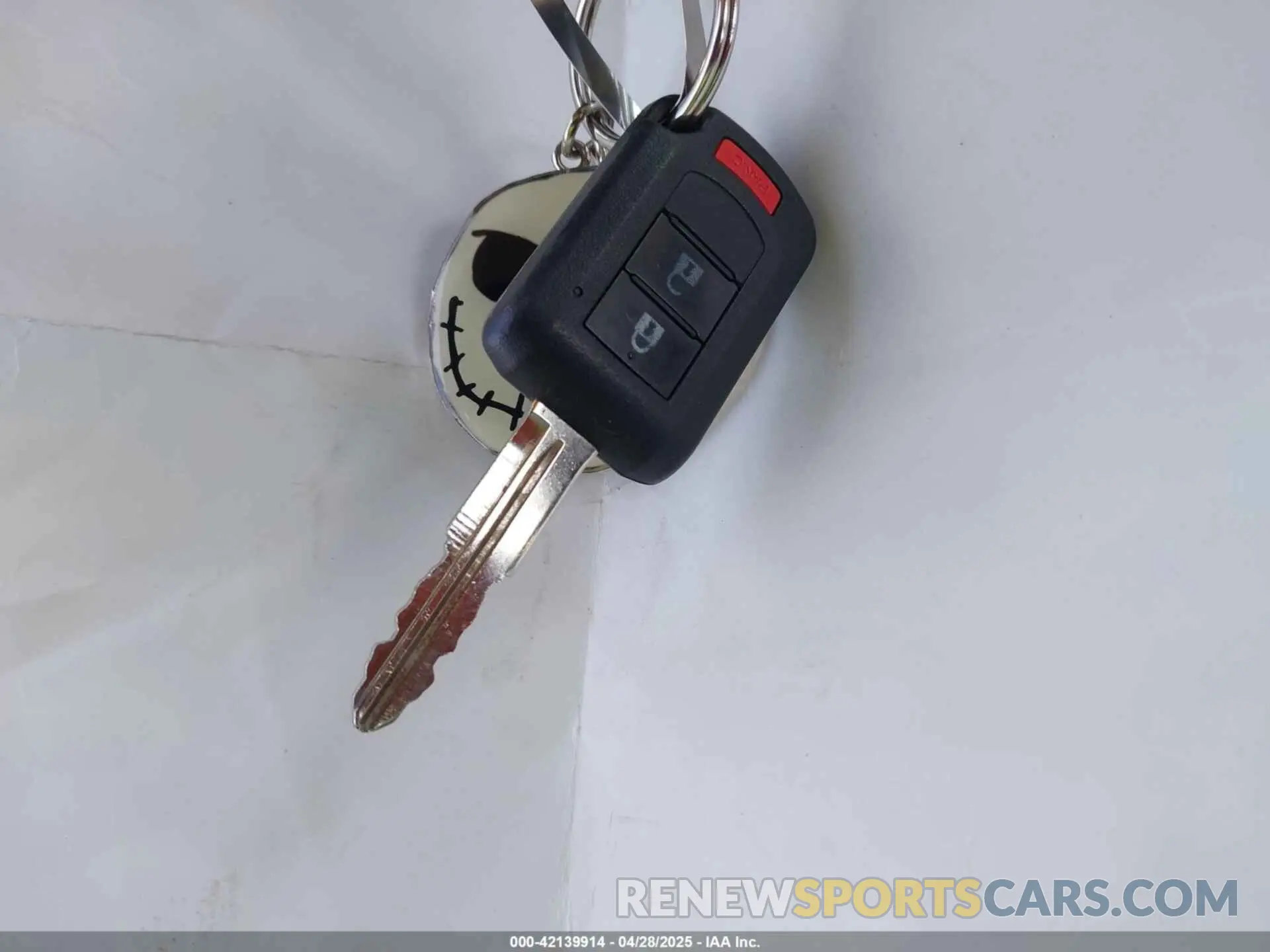 11 Фотография поврежденного автомобиля JA4AZ3A32KZ012387 MITSUBISHI OUTLANDER 2019