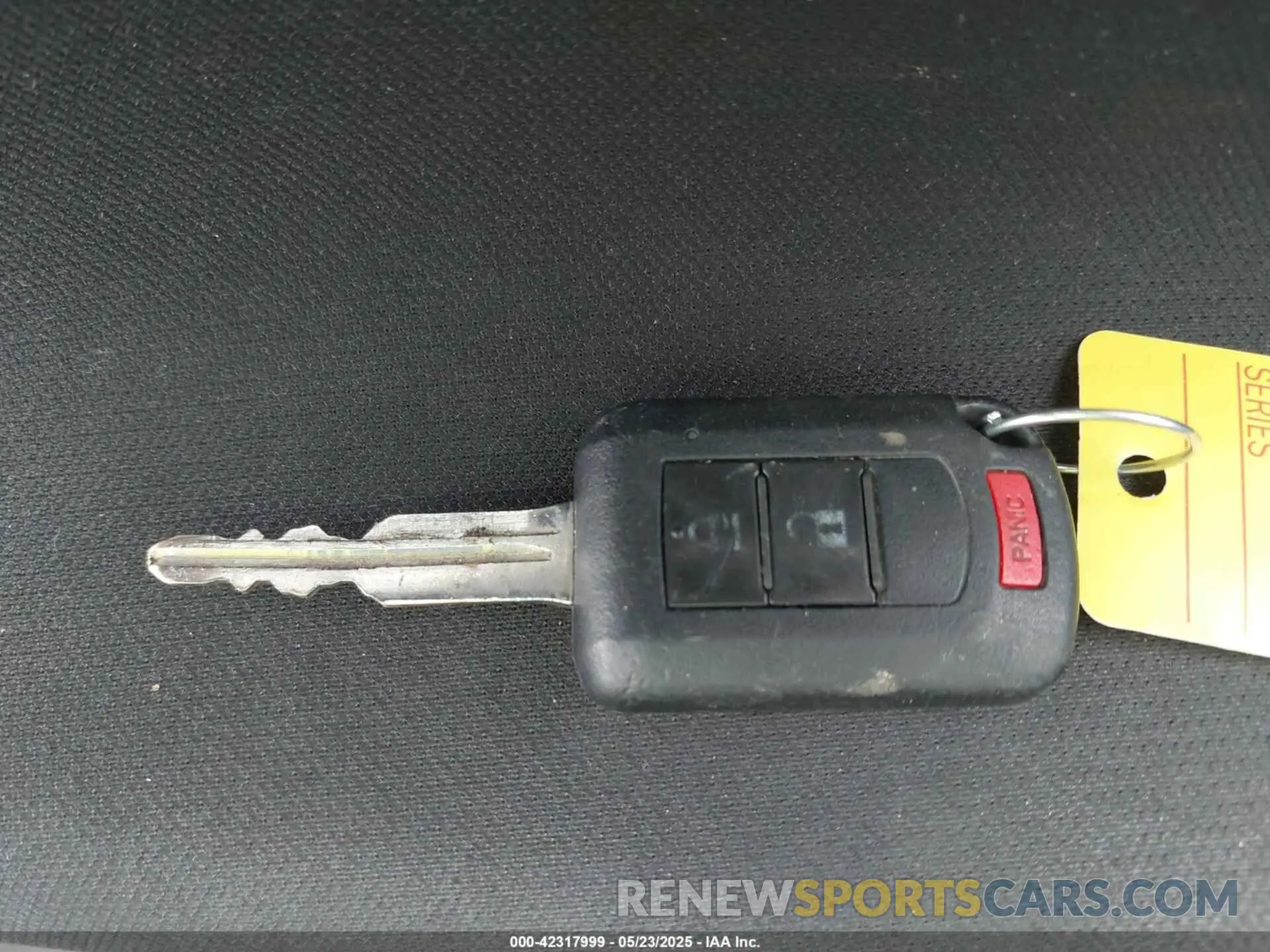 11 Photograph of a damaged car JA4AZ3A33KZ051750 MITSUBISHI OUTLANDER 2019