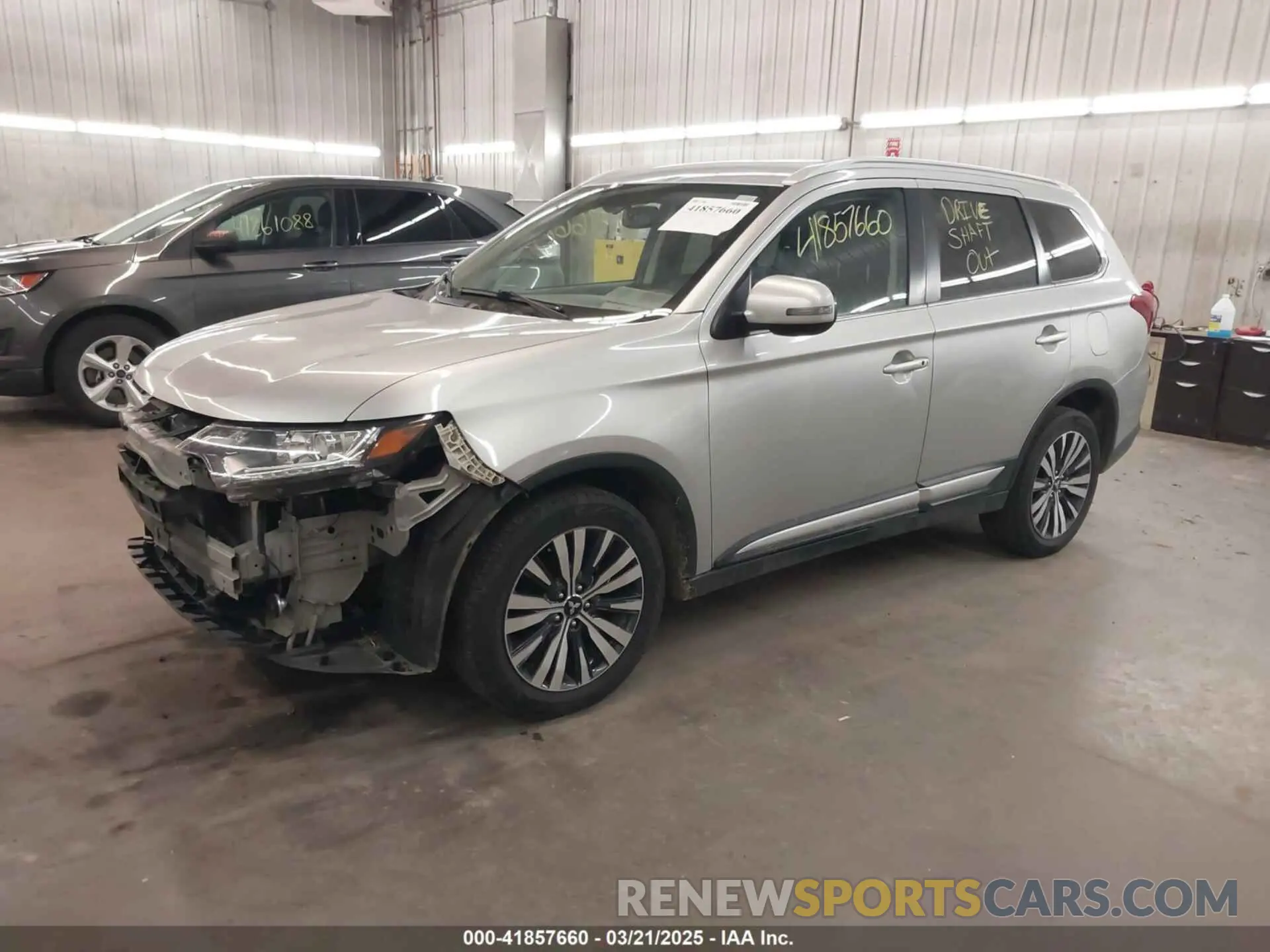 2 Фотография поврежденного автомобиля JA4AZ3A34KZ026887 MITSUBISHI OUTLANDER 2019
