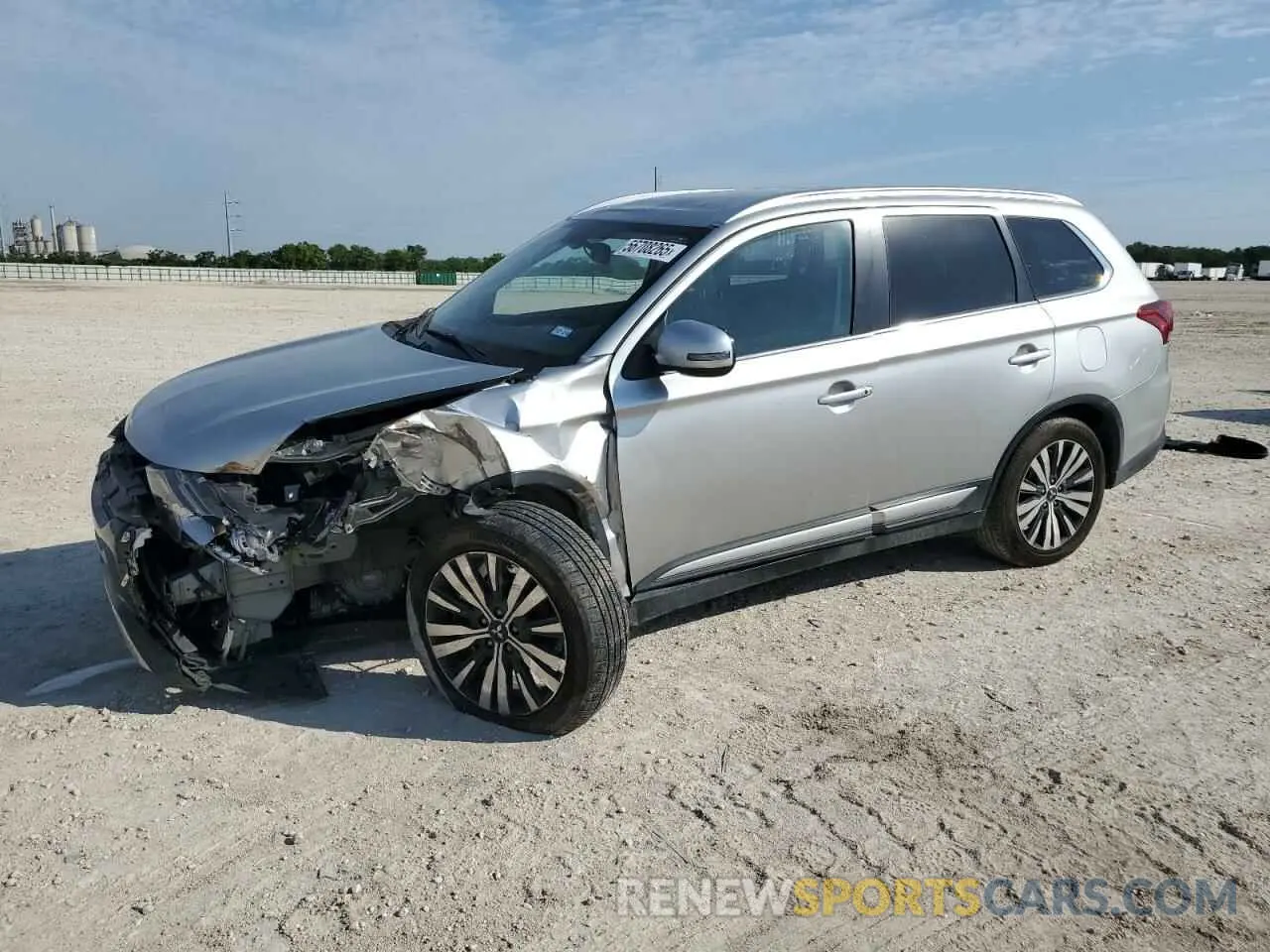 1 Фотография поврежденного автомобиля JA4AZ3A37KZ042274 MITSUBISHI OUTLANDER 2019
