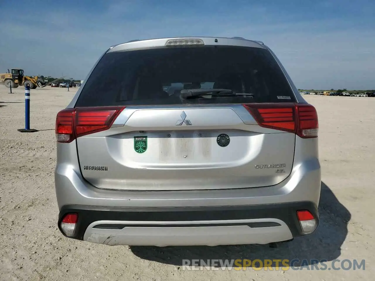 6 Фотография поврежденного автомобиля JA4AZ3A37KZ042274 MITSUBISHI OUTLANDER 2019