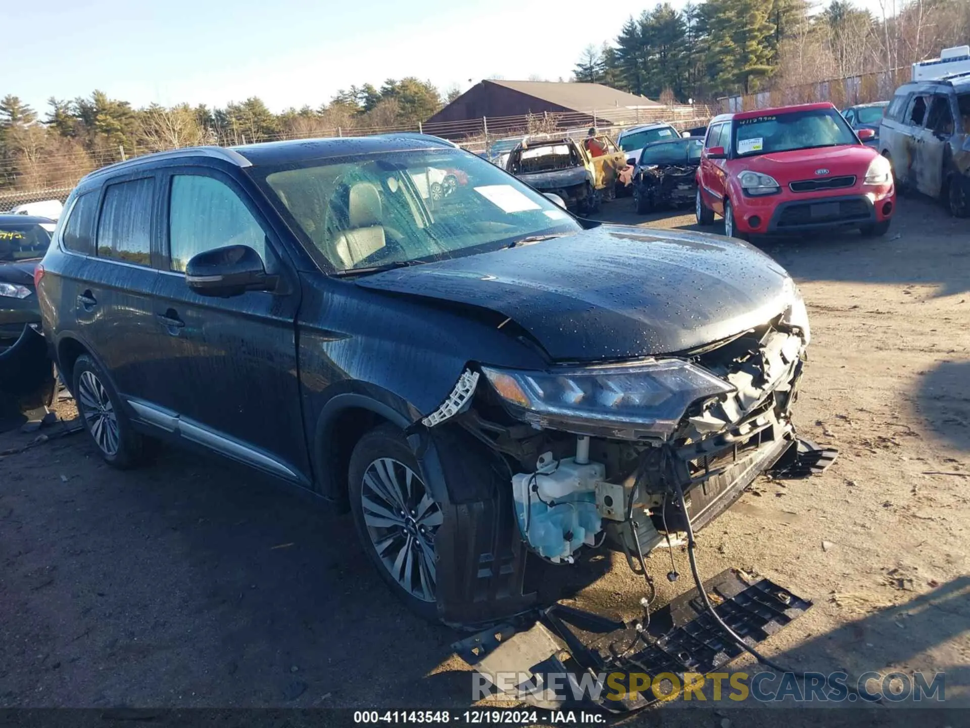 1 Photograph of a damaged car JA4AZ3A39KZ003363 MITSUBISHI OUTLANDER 2019