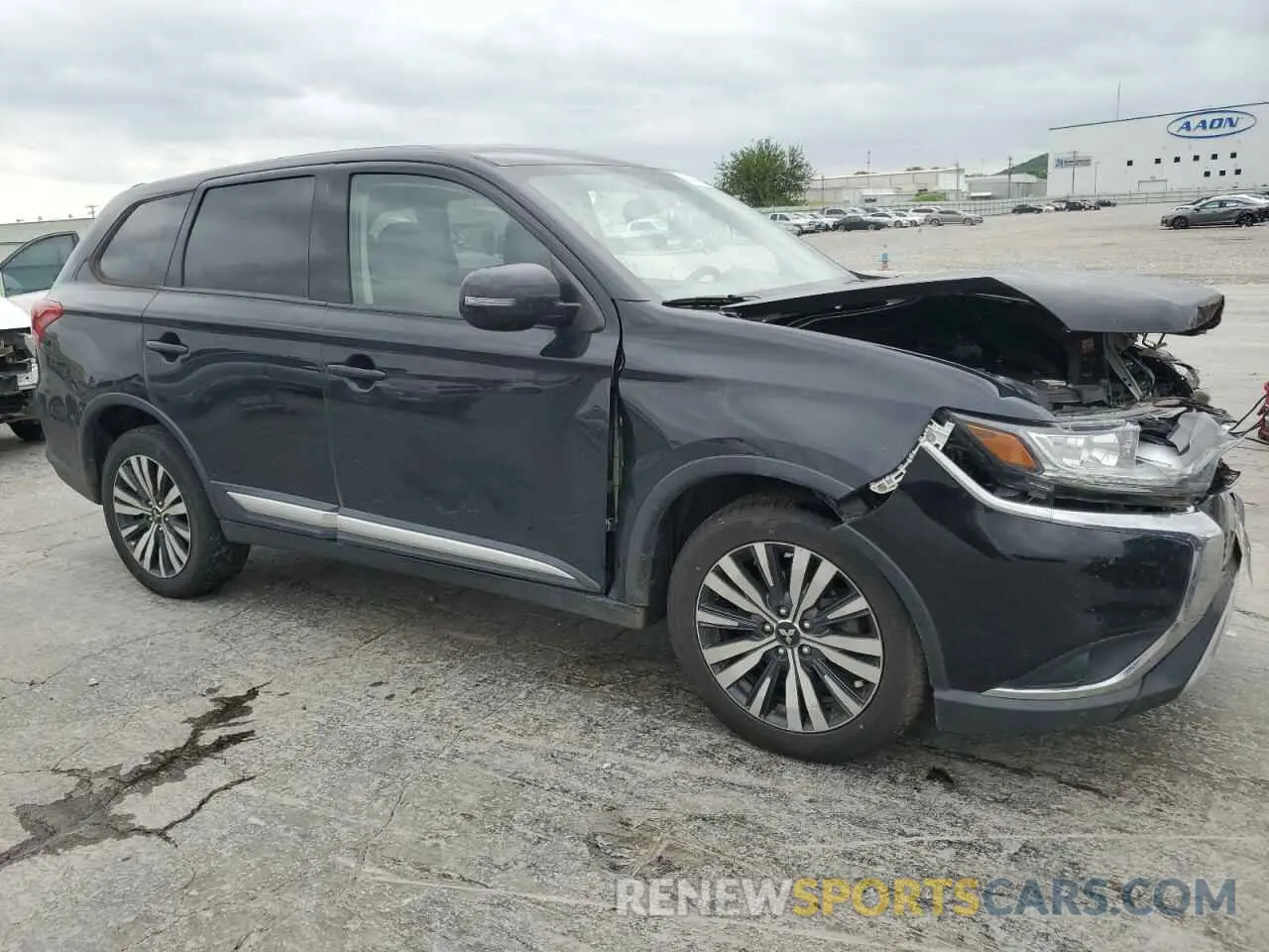 4 Photograph of a damaged car JA4AZ3A39KZ042549 MITSUBISHI OUTLANDER 2019