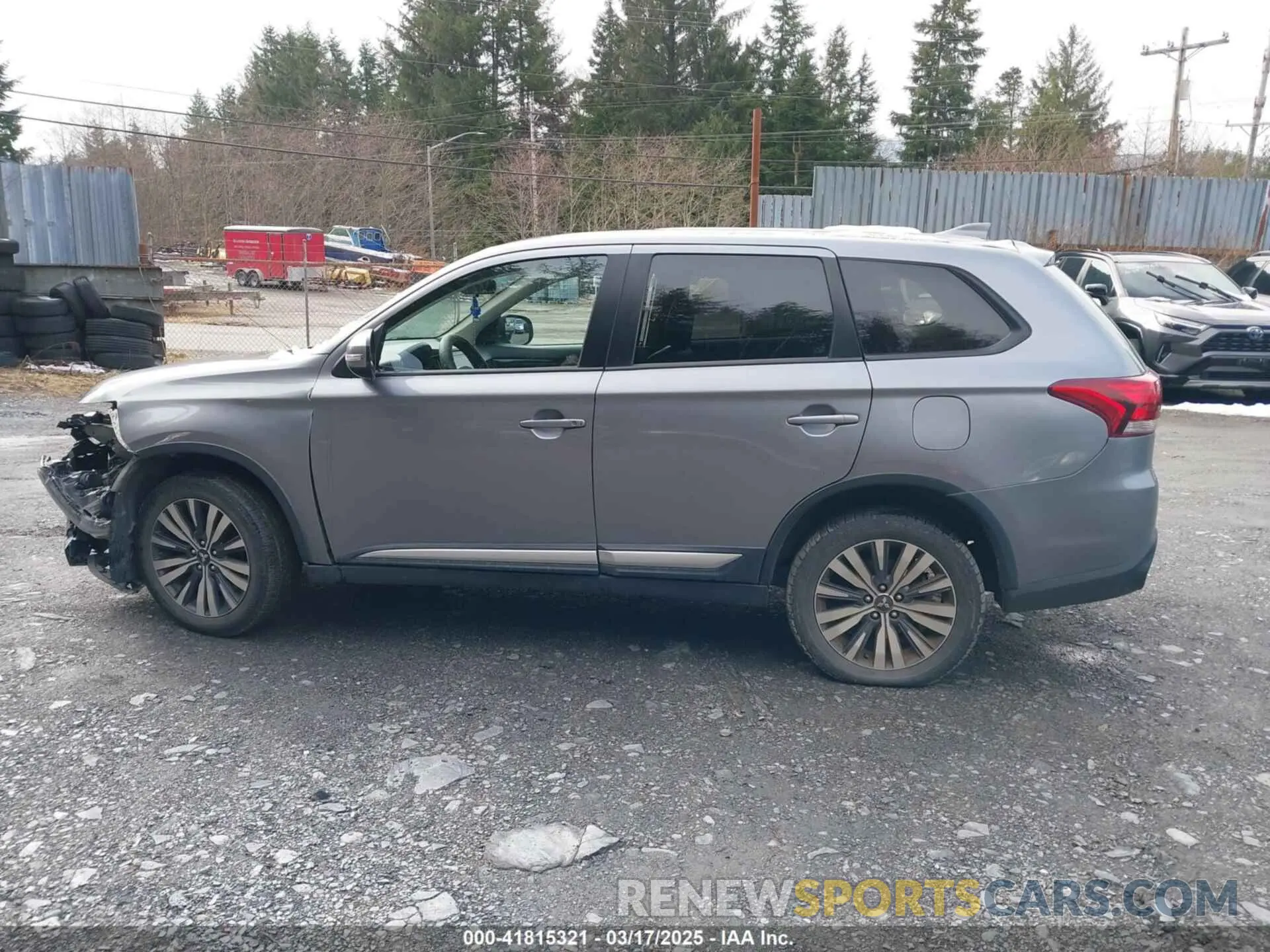 14 Photograph of a damaged car JA4AZ3A39KZ044527 MITSUBISHI OUTLANDER 2019