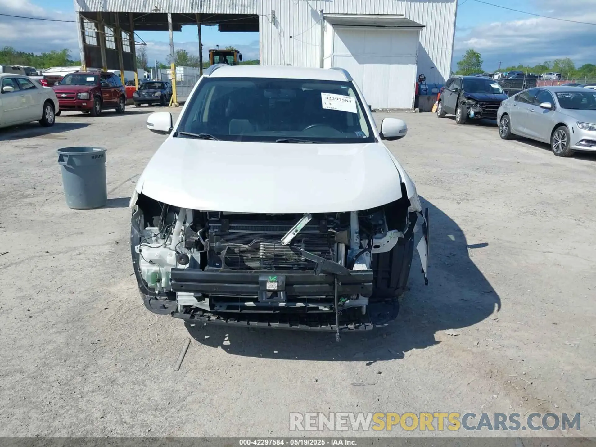 12 Photograph of a damaged car JA4AZ3A3XKZ036453 MITSUBISHI OUTLANDER 2019