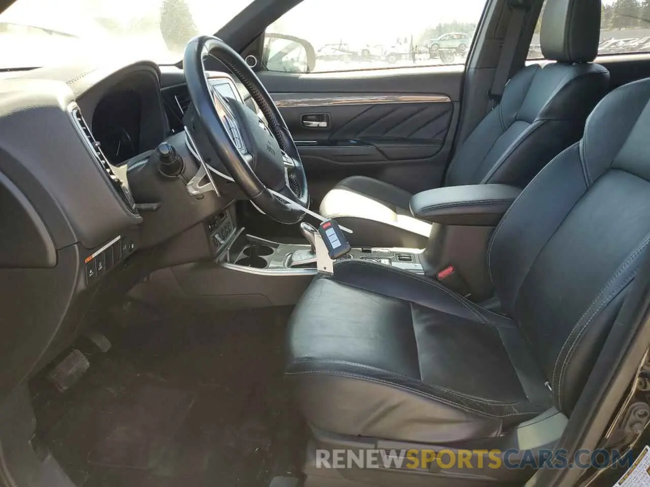 7 Photograph of a damaged car JA4J24A50KZ049563 MITSUBISHI OUTLANDER 2019