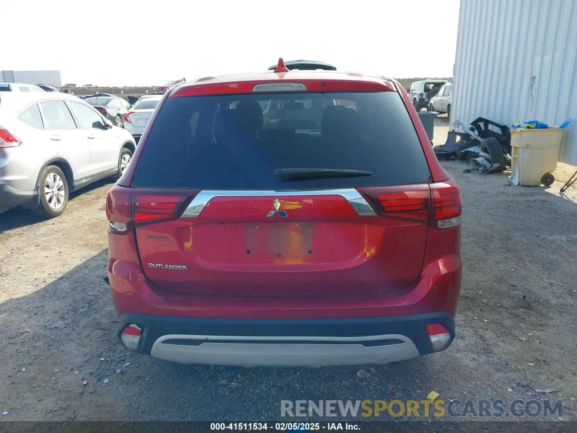 16 Фотография поврежденного автомобиля JA4AD2A32LZ040023 MITSUBISHI OUTLANDER 2020