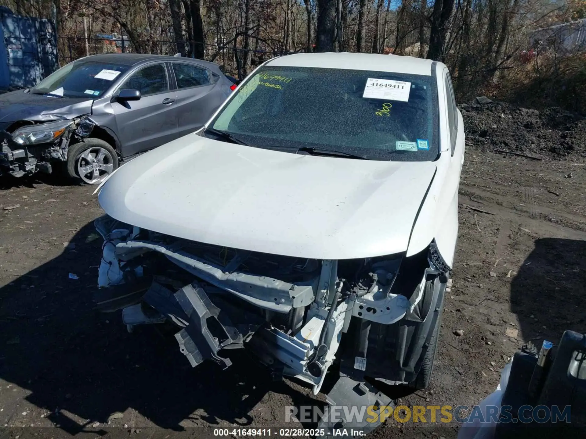 6 Photograph of a damaged car JA4AD2A33LZ044887 MITSUBISHI OUTLANDER 2020