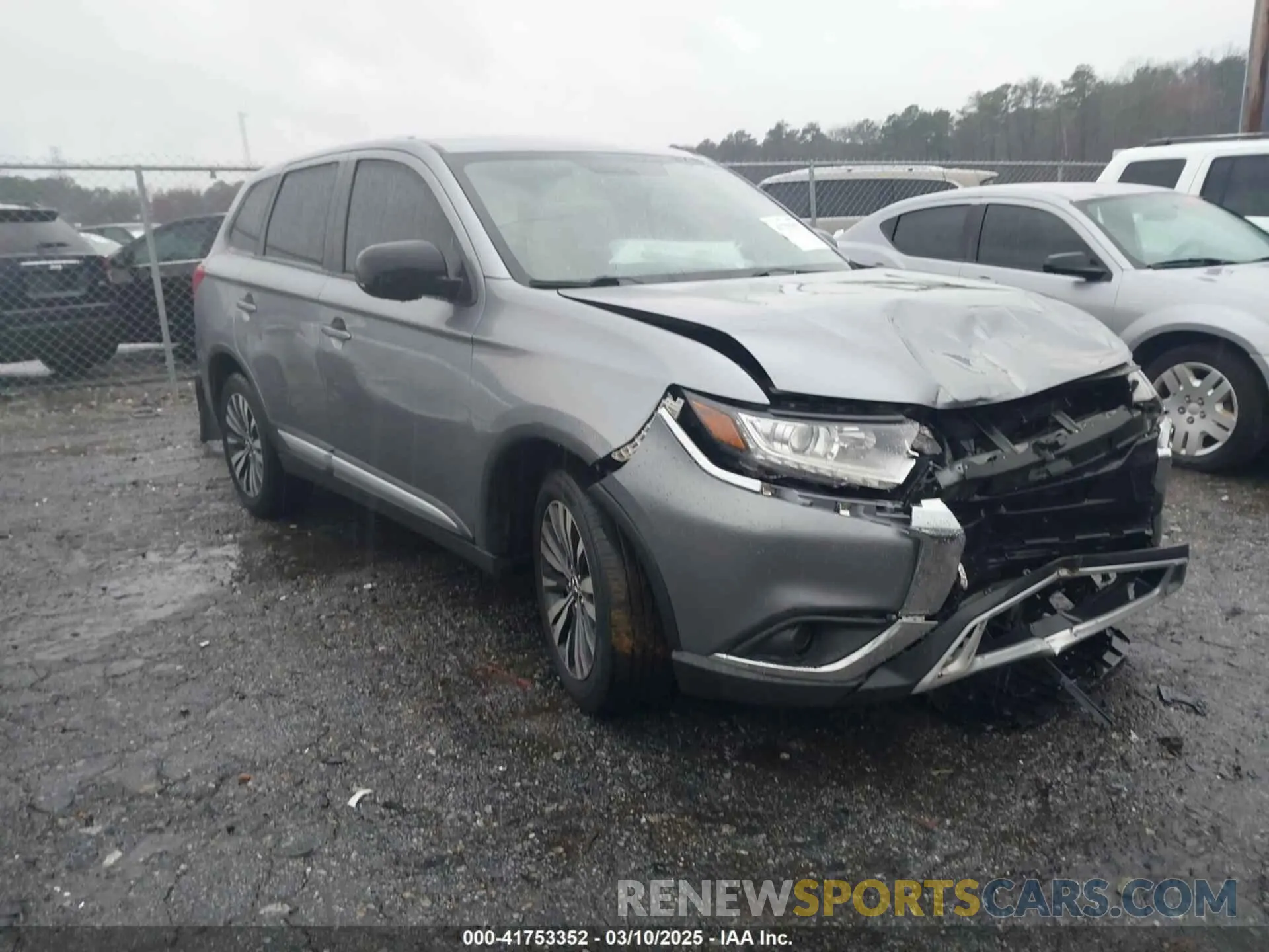 1 Photograph of a damaged car JA4AD2A35LZ007680 MITSUBISHI OUTLANDER 2020