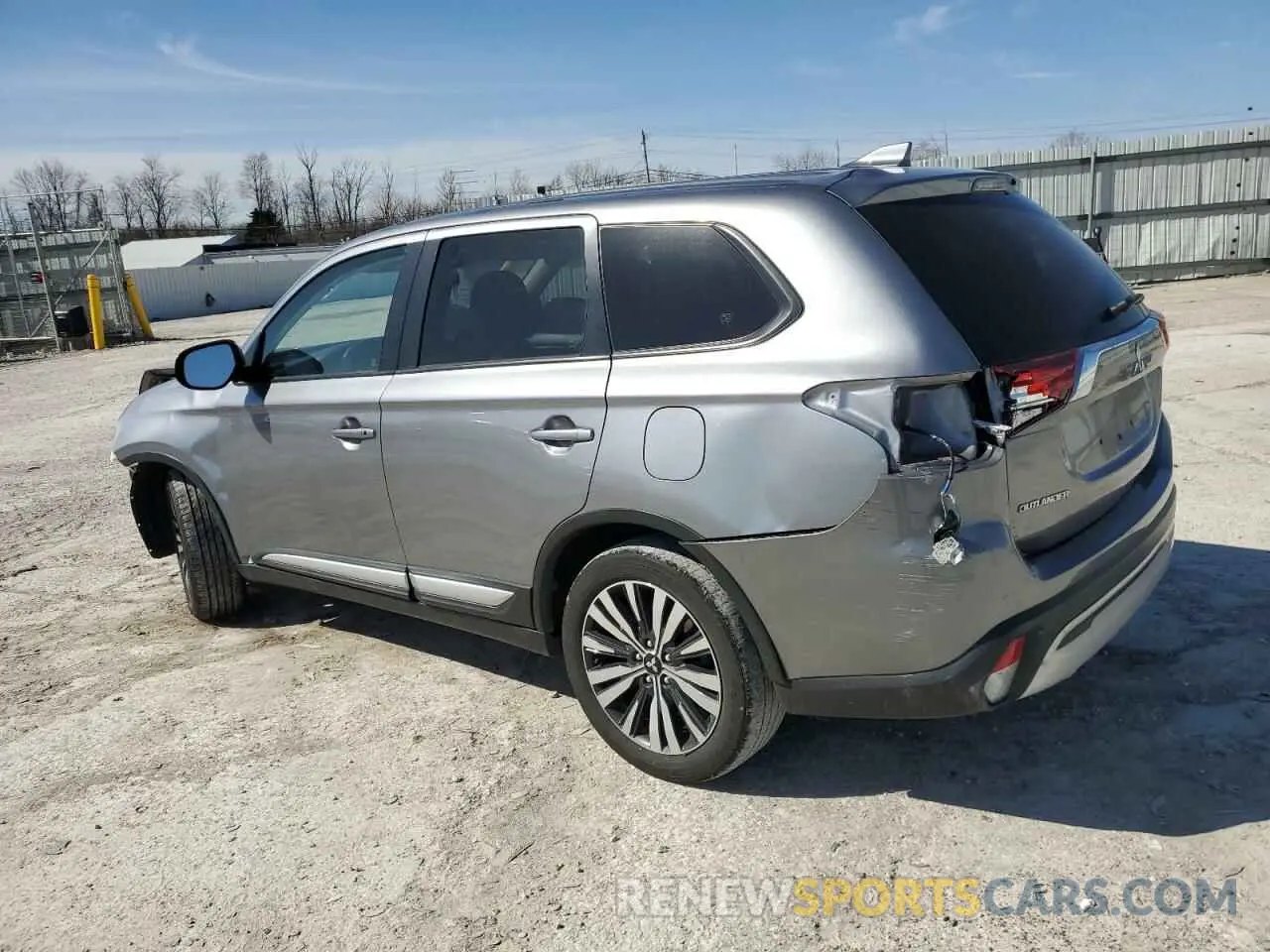 2 Фотография поврежденного автомобиля JA4AD2A35LZ033261 MITSUBISHI OUTLANDER 2020