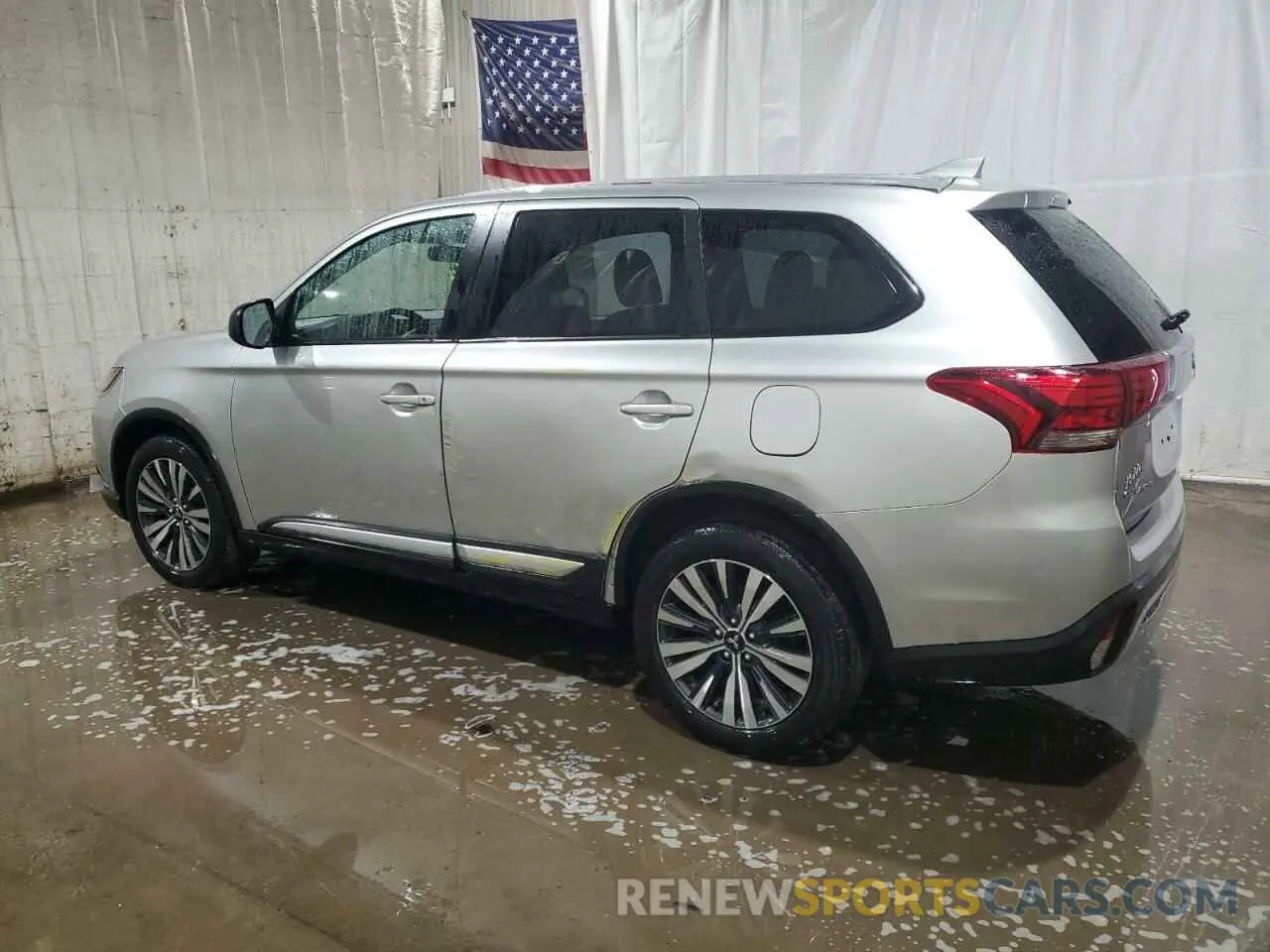 2 Фотография поврежденного автомобиля JA4AD2A38LZ011044 MITSUBISHI OUTLANDER 2020