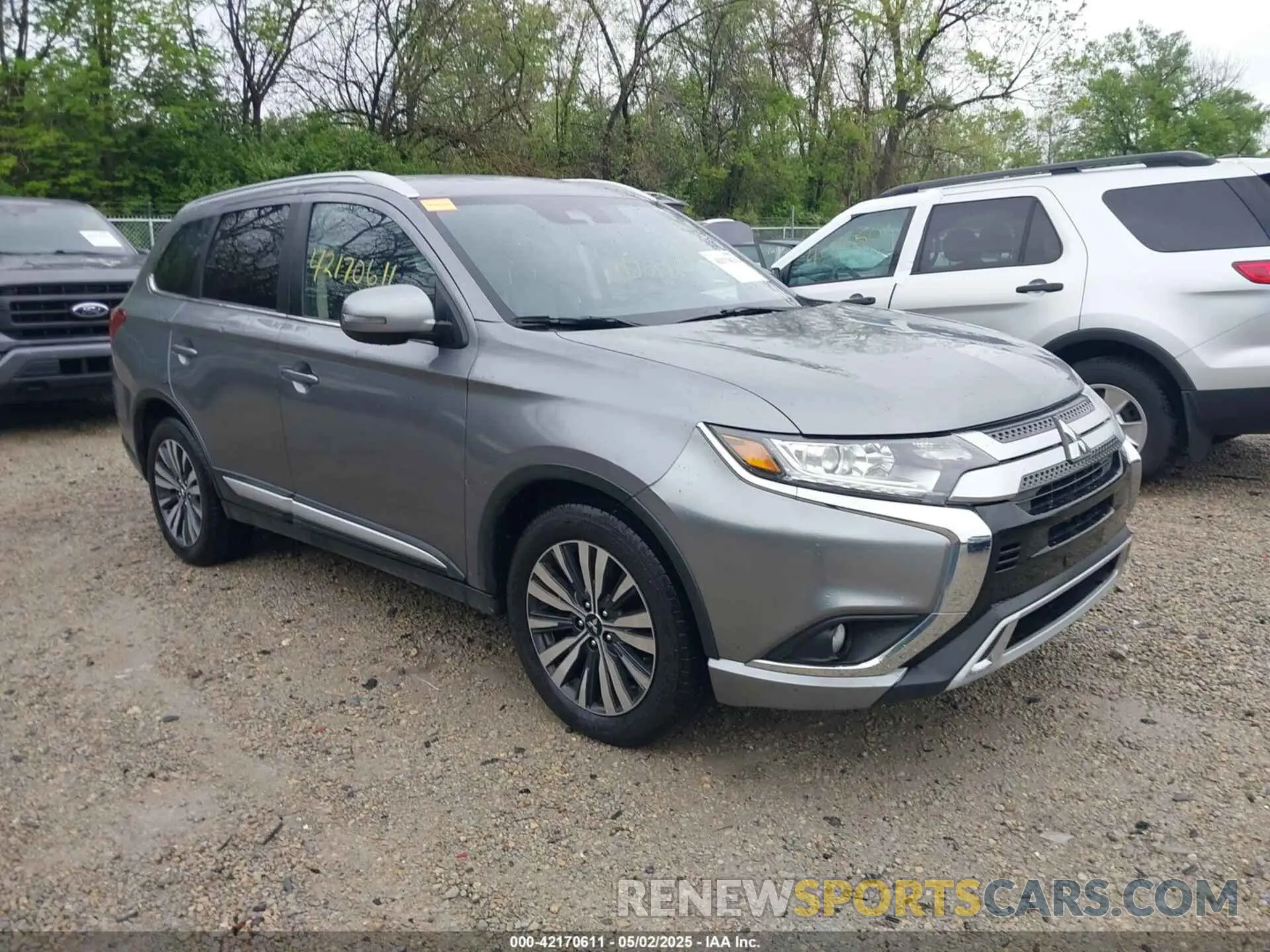 1 Фотография поврежденного автомобиля JA4AD3A31LJ001086 MITSUBISHI OUTLANDER 2020