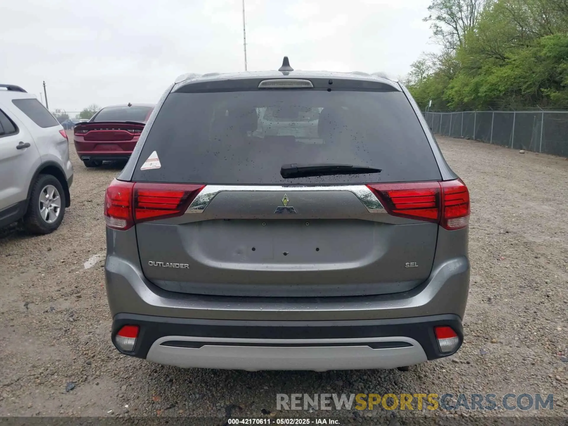 16 Фотография поврежденного автомобиля JA4AD3A31LJ001086 MITSUBISHI OUTLANDER 2020