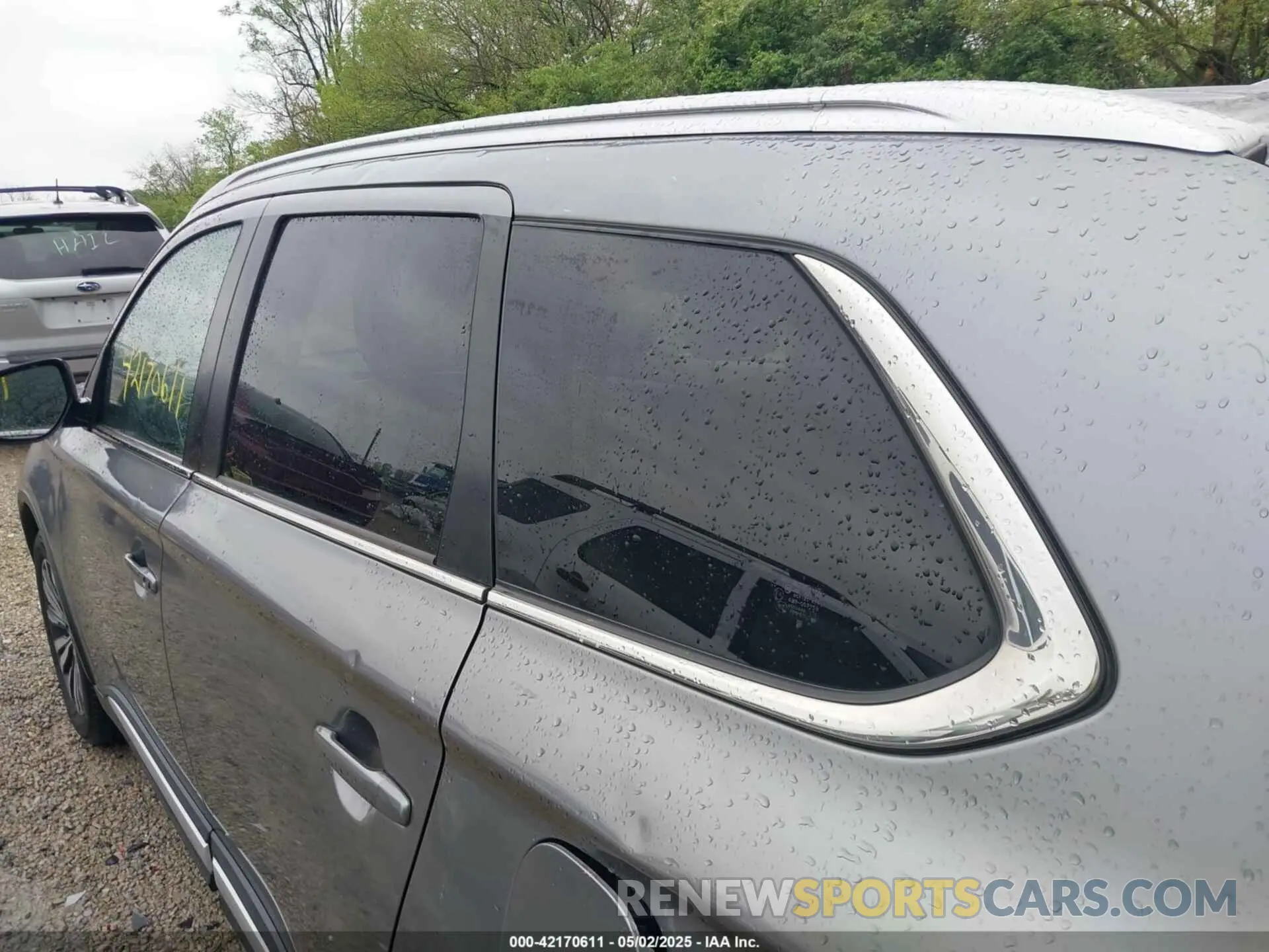 18 Фотография поврежденного автомобиля JA4AD3A31LJ001086 MITSUBISHI OUTLANDER 2020