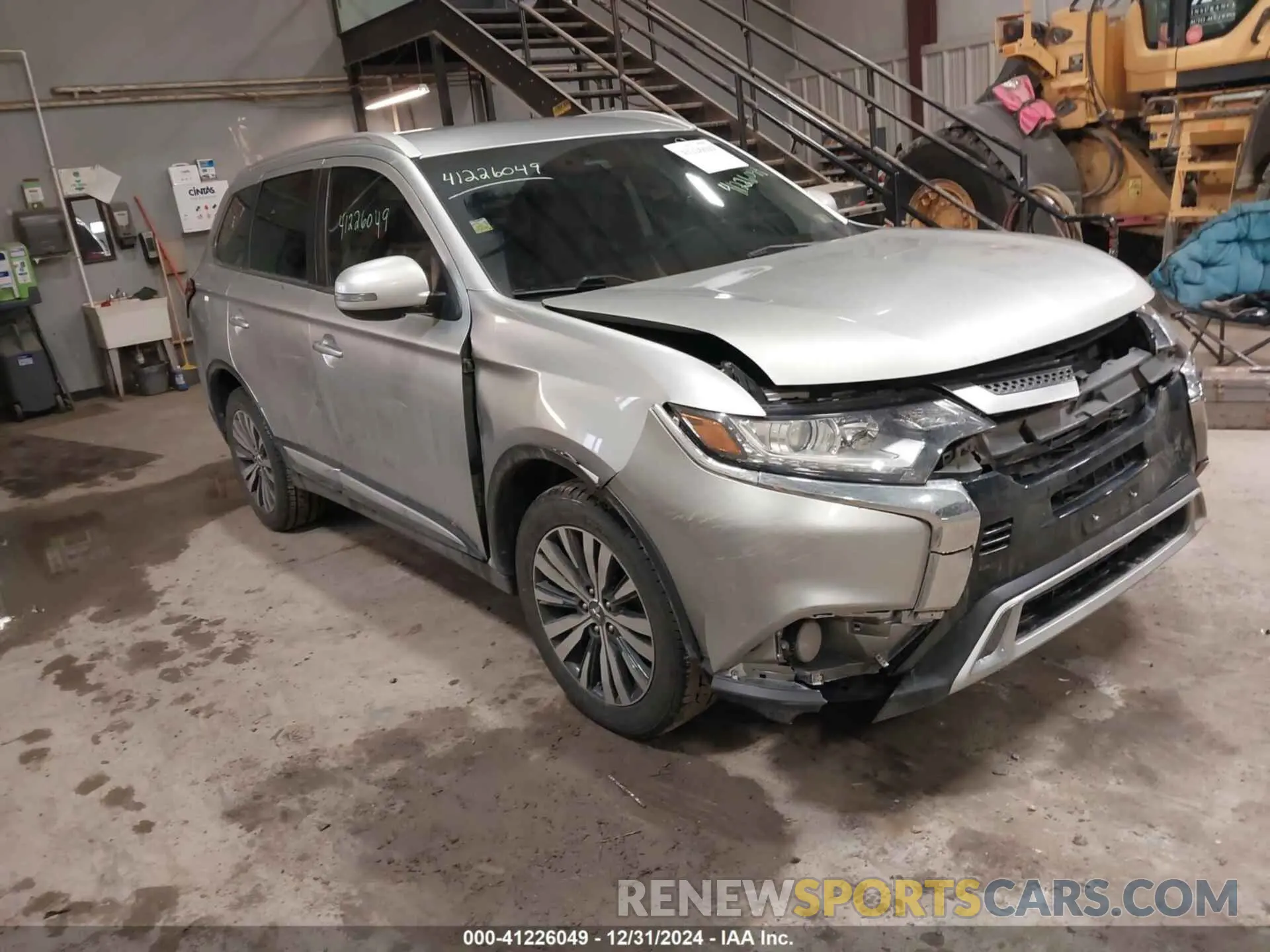 1 Фотография поврежденного автомобиля JA4AD3A32LZ019498 MITSUBISHI OUTLANDER 2020