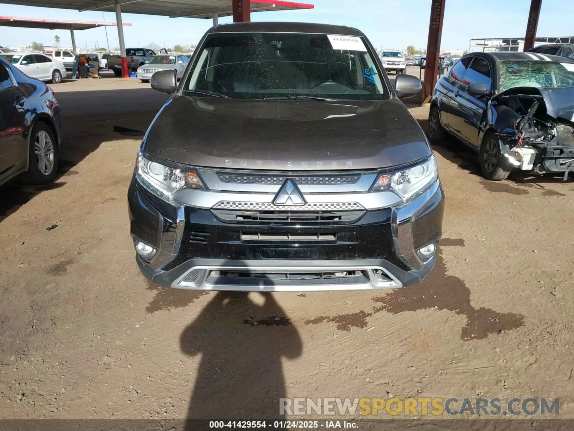 12 Фотография поврежденного автомобиля JA4AD3A34LZ046556 MITSUBISHI OUTLANDER 2020