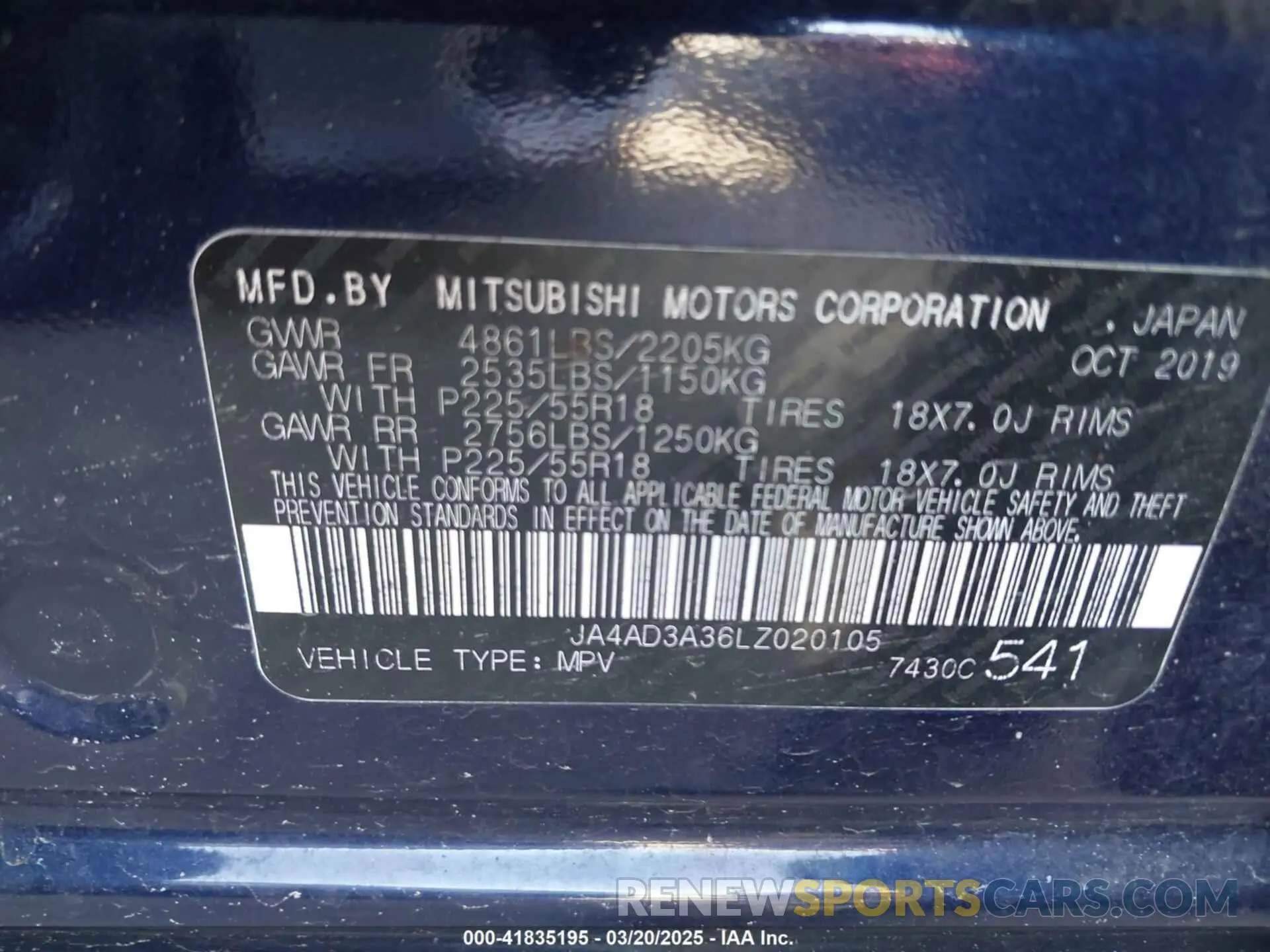 9 Photograph of a damaged car JA4AD3A36LZ020105 MITSUBISHI OUTLANDER 2020