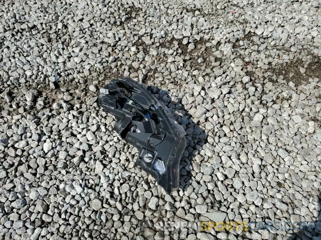 13 Фотография поврежденного автомобиля JA4AD3A36LZ032741 MITSUBISHI OUTLANDER 2020