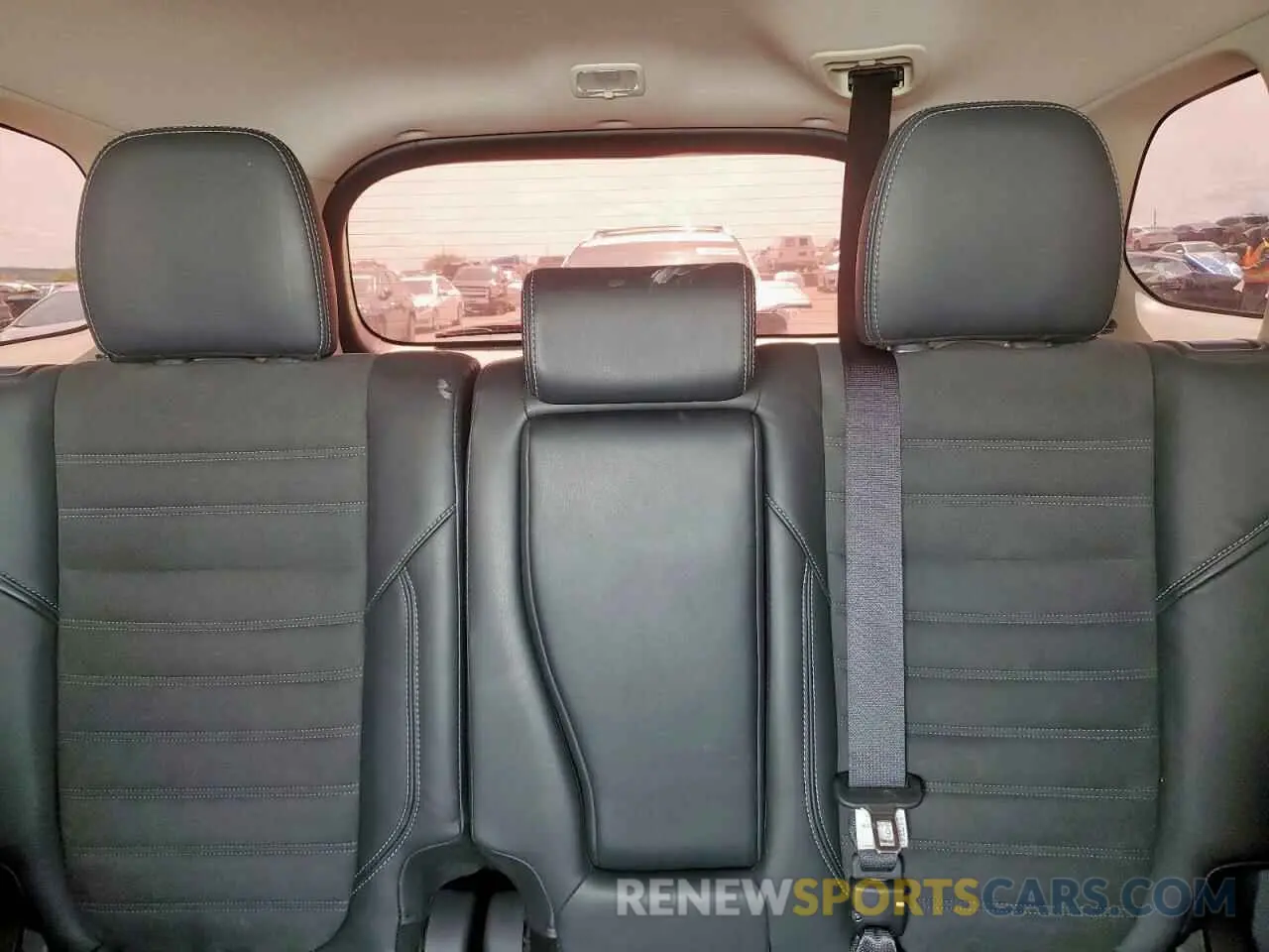 10 Фотография поврежденного автомобиля JA4AD3A36LZ038989 MITSUBISHI OUTLANDER 2020
