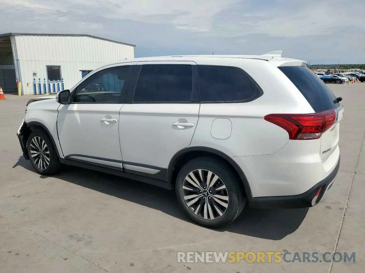 2 Фотография поврежденного автомобиля JA4AD3A36LZ038989 MITSUBISHI OUTLANDER 2020