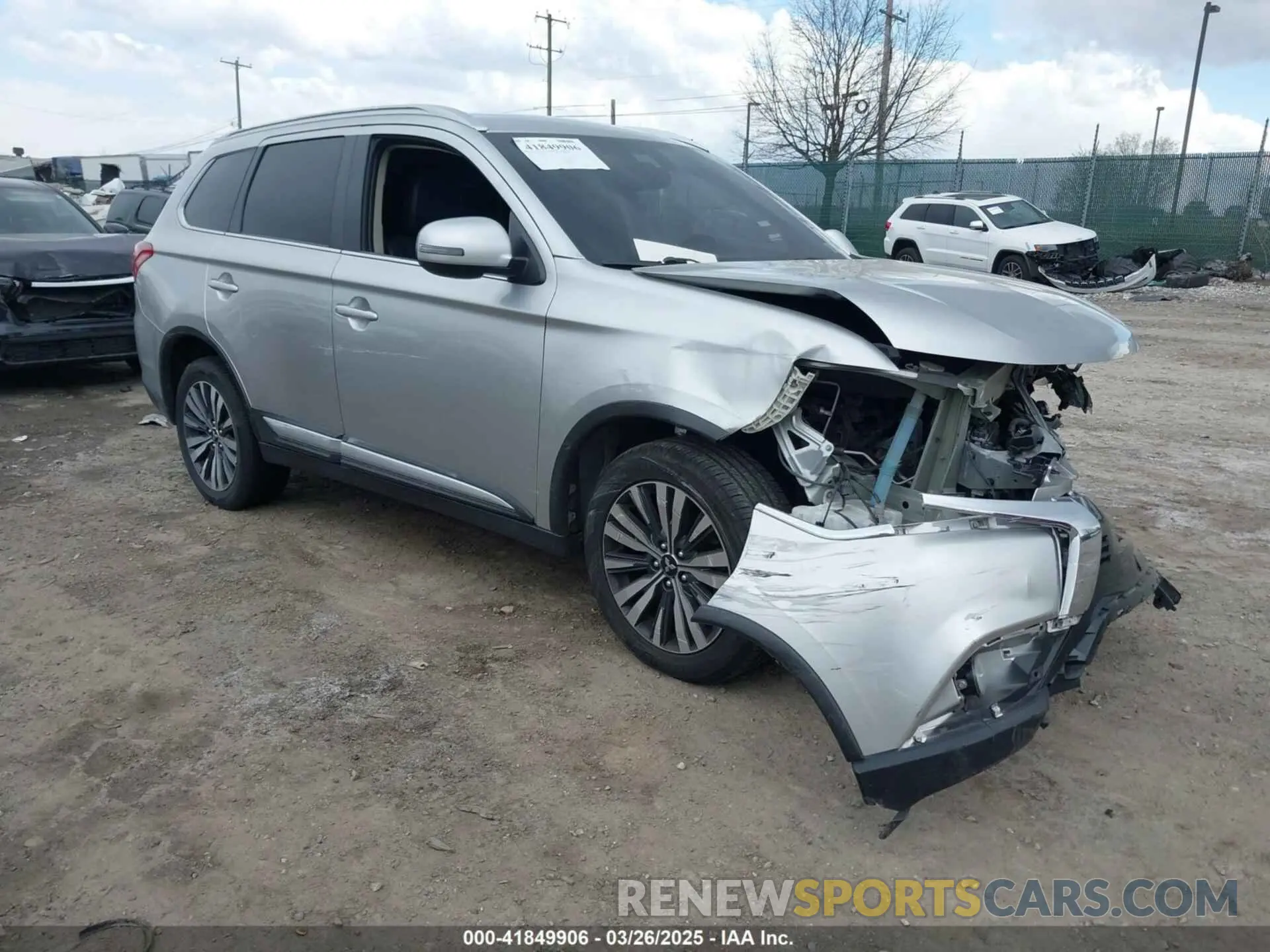 1 Фотография поврежденного автомобиля JA4AD3A37LZ032764 MITSUBISHI OUTLANDER 2020