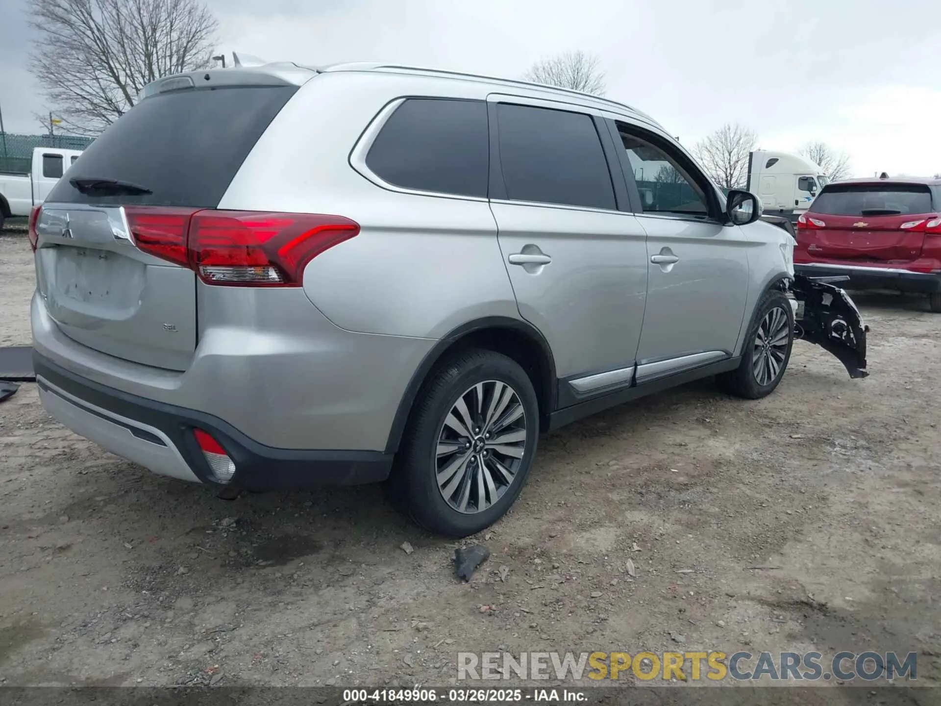 4 Фотография поврежденного автомобиля JA4AD3A37LZ032764 MITSUBISHI OUTLANDER 2020