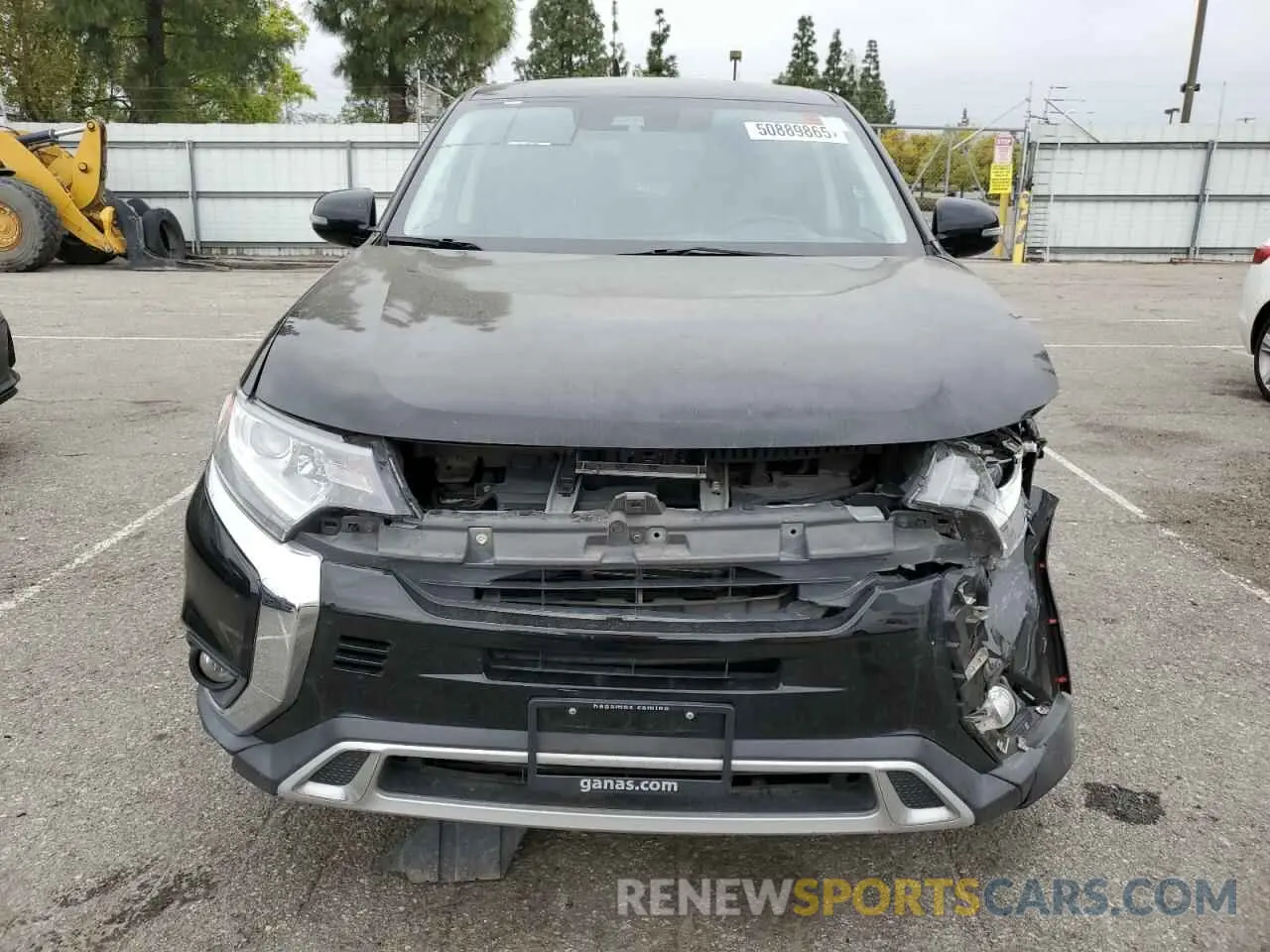 5 Photograph of a damaged car JA4AD3A39LZ017523 MITSUBISHI OUTLANDER 2020