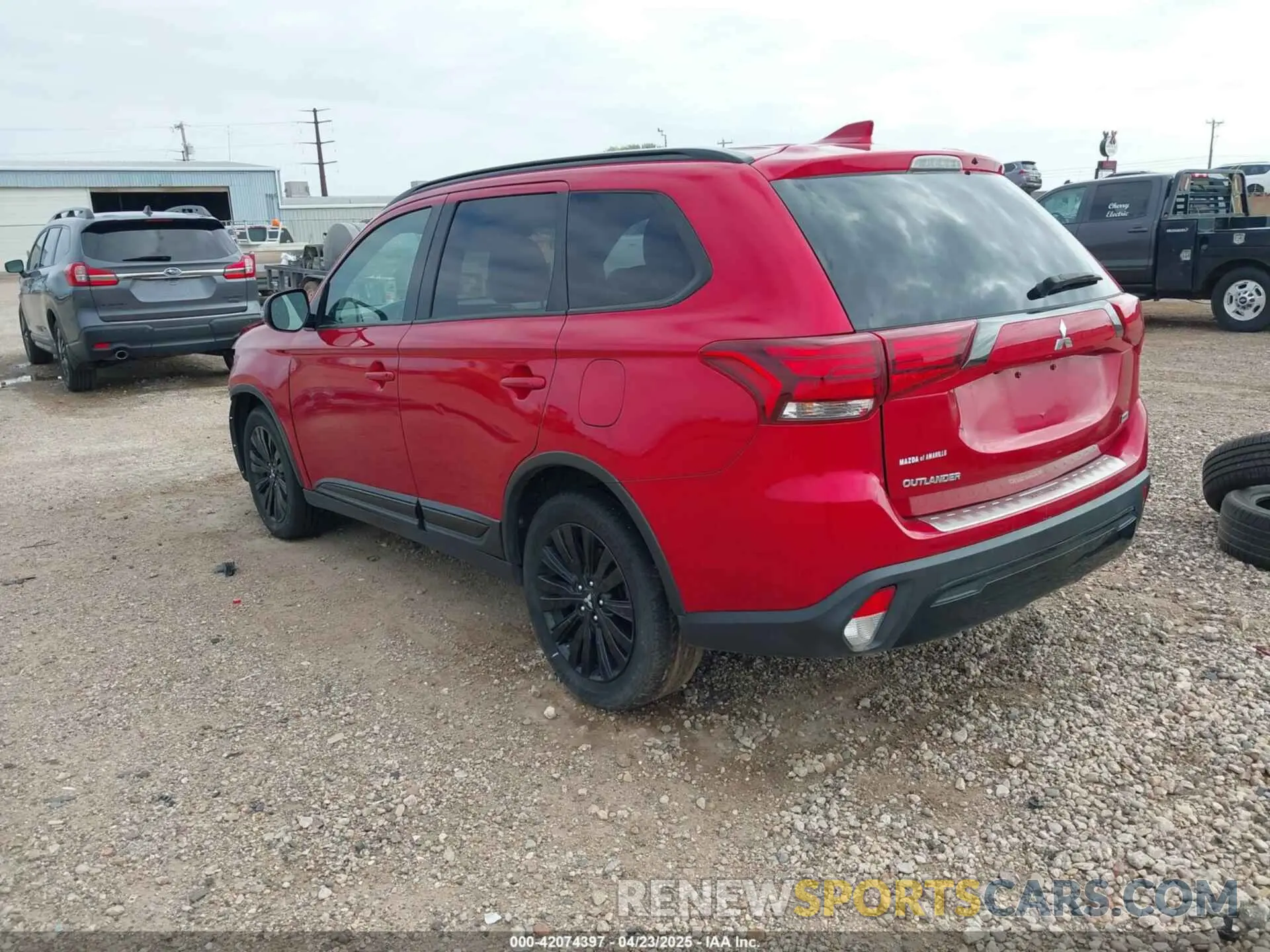 3 Photograph of a damaged car JA4AD3A3XLZ005459 MITSUBISHI OUTLANDER 2020