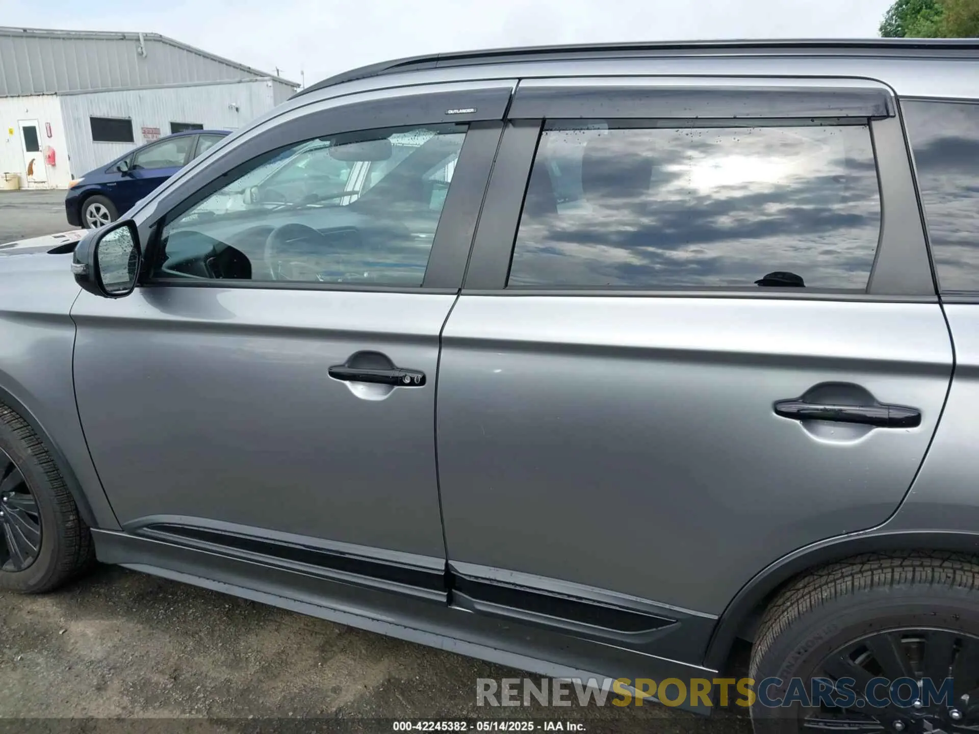 14 Фотография поврежденного автомобиля JA4AD3A3XLZ024478 MITSUBISHI OUTLANDER 2020